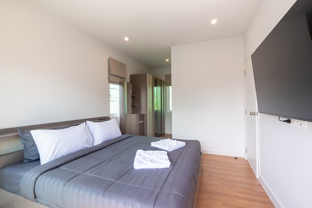 For Rent : Pakhlok, 2-Story Twin House, 3 bedrooms 3 bathrooms