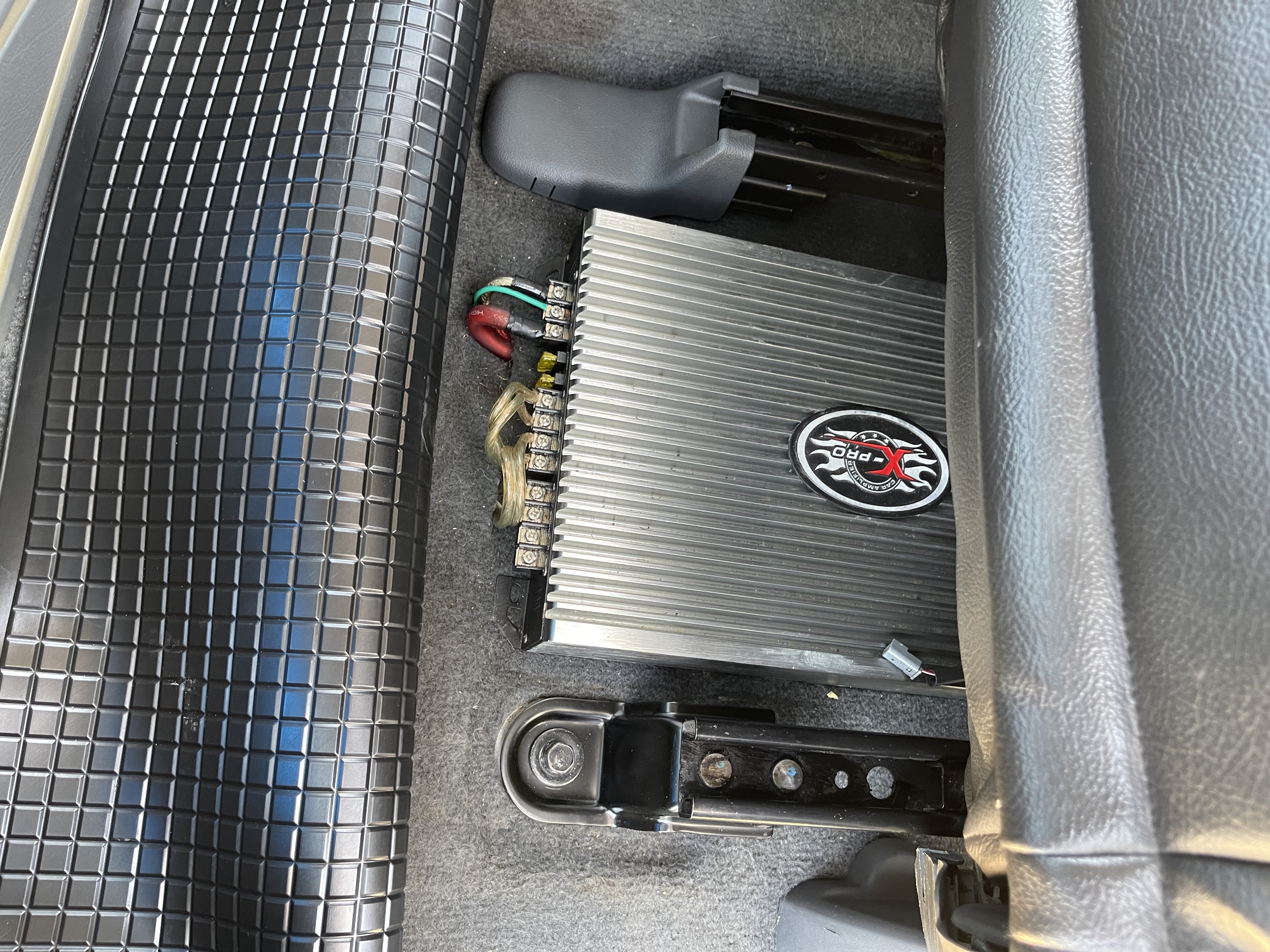 Isuzu Dmax Cab SLX 2.5 2010 เงิน