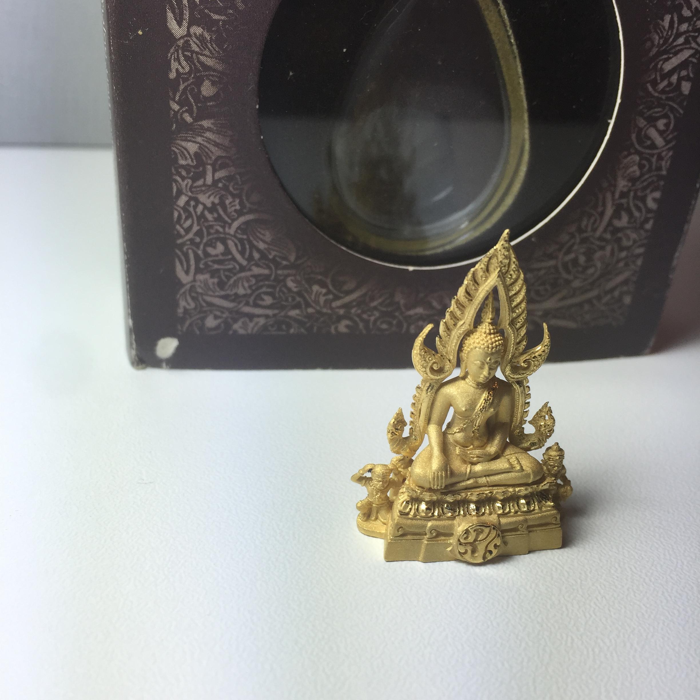 พระพุทธชินราช ภปร โครงการ "เพราะแผ่นดินนี้ คือ แผ่นดินเกิด"ปี2548