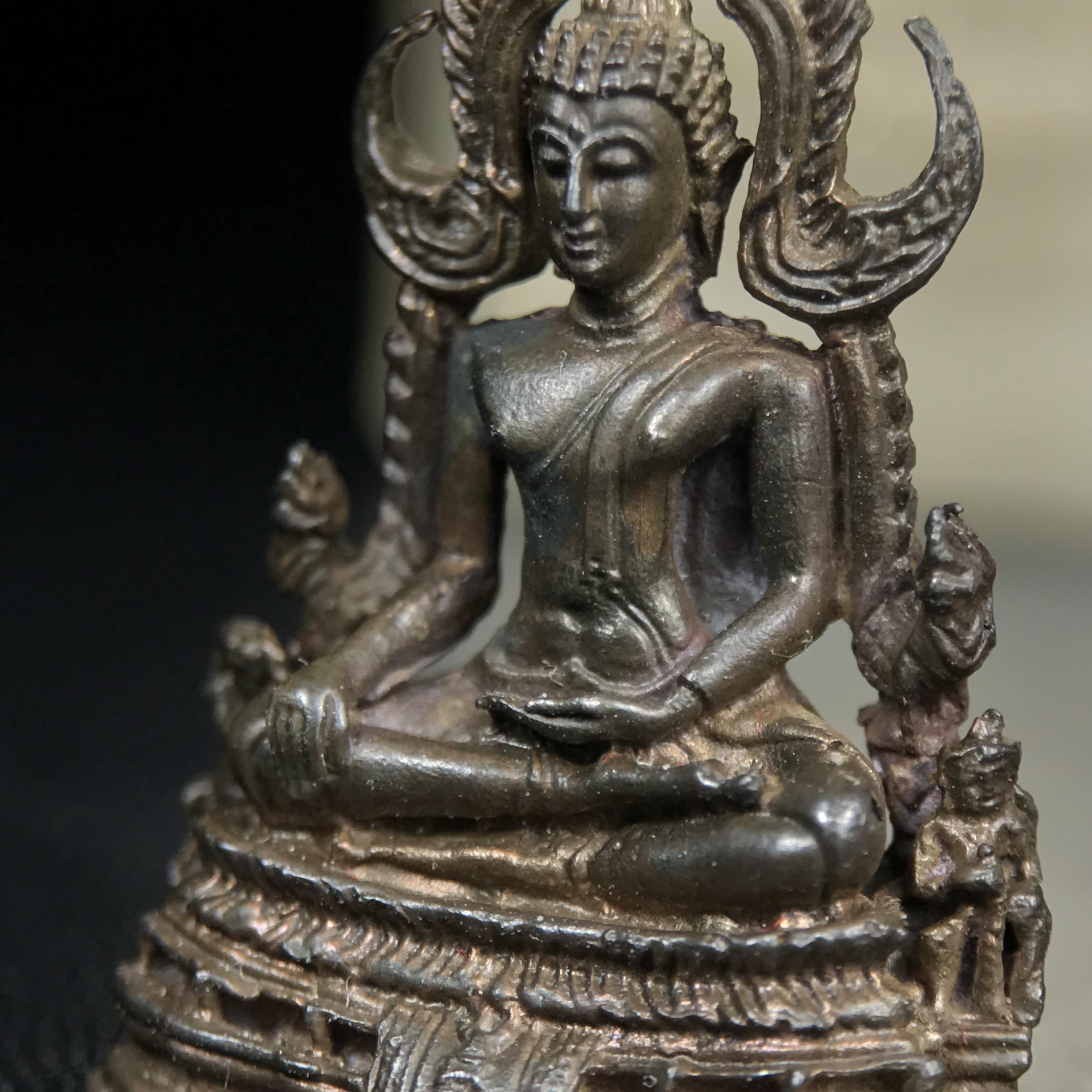 กริ่งพระพุทธชินราช ภปร. กองทัพภาคที่3จัดสร้าง ปี2517 เนื้อนวโลหะกล่องเดิม(คัดสภาพสวย)(หายาก)(ในหลวง ร.9 เสด็จในพิธี)