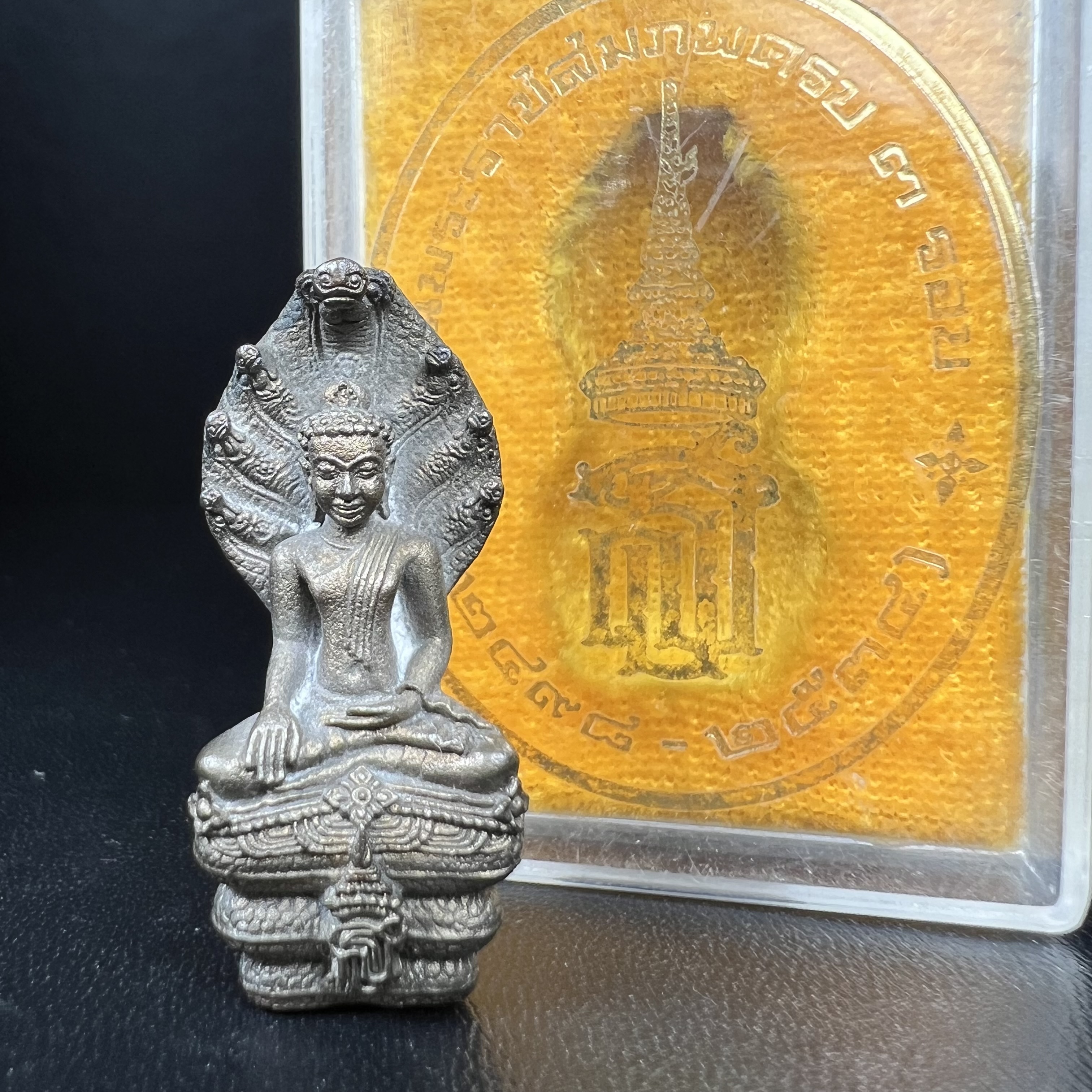 พระพุทธรูปนาคปรกปางมารวิชัย สธ. เนื่องวโรกาสสมเด็จพระเทพรัตนราชสุดาฯทรงเจริญพระชนมายุครบ 3รอบ ปี2534 พระกริ่งนวโลหะ พิธีพุทธาภิเษก ณ วัดบวรนิเวศวิหาร โดยมีสมเด็จพระญาณสังวรสมเด็จพระสังฆราชเป็นองค์ประธาน(พิธีใหญ่ มวลสารดี พุทธศิลป์งดงาม)อุดมวลสารผงจิตรลดา