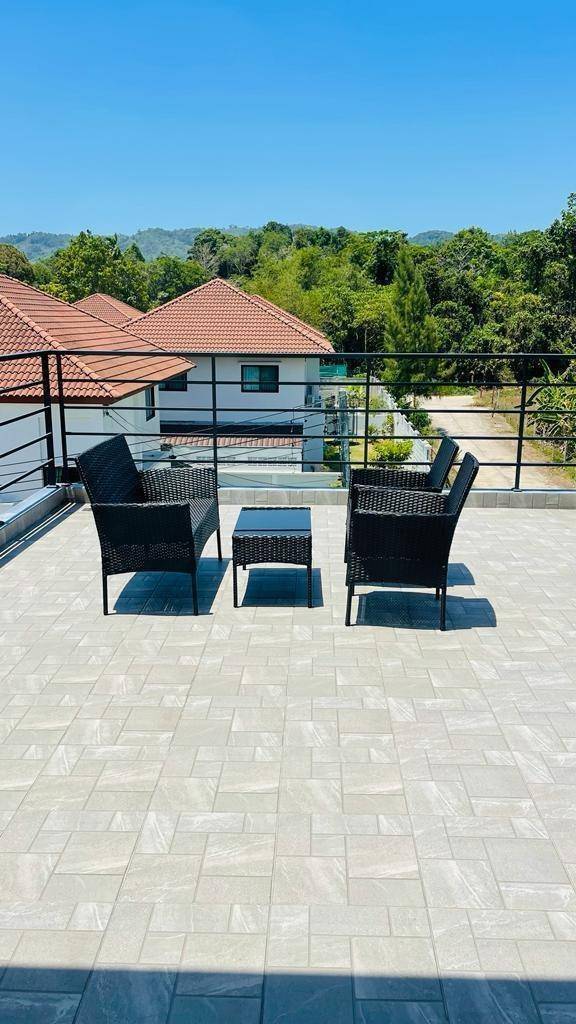 For Sales : Kathu, Private Pool Villa, 5 Bedrooms 6 Bathrooms