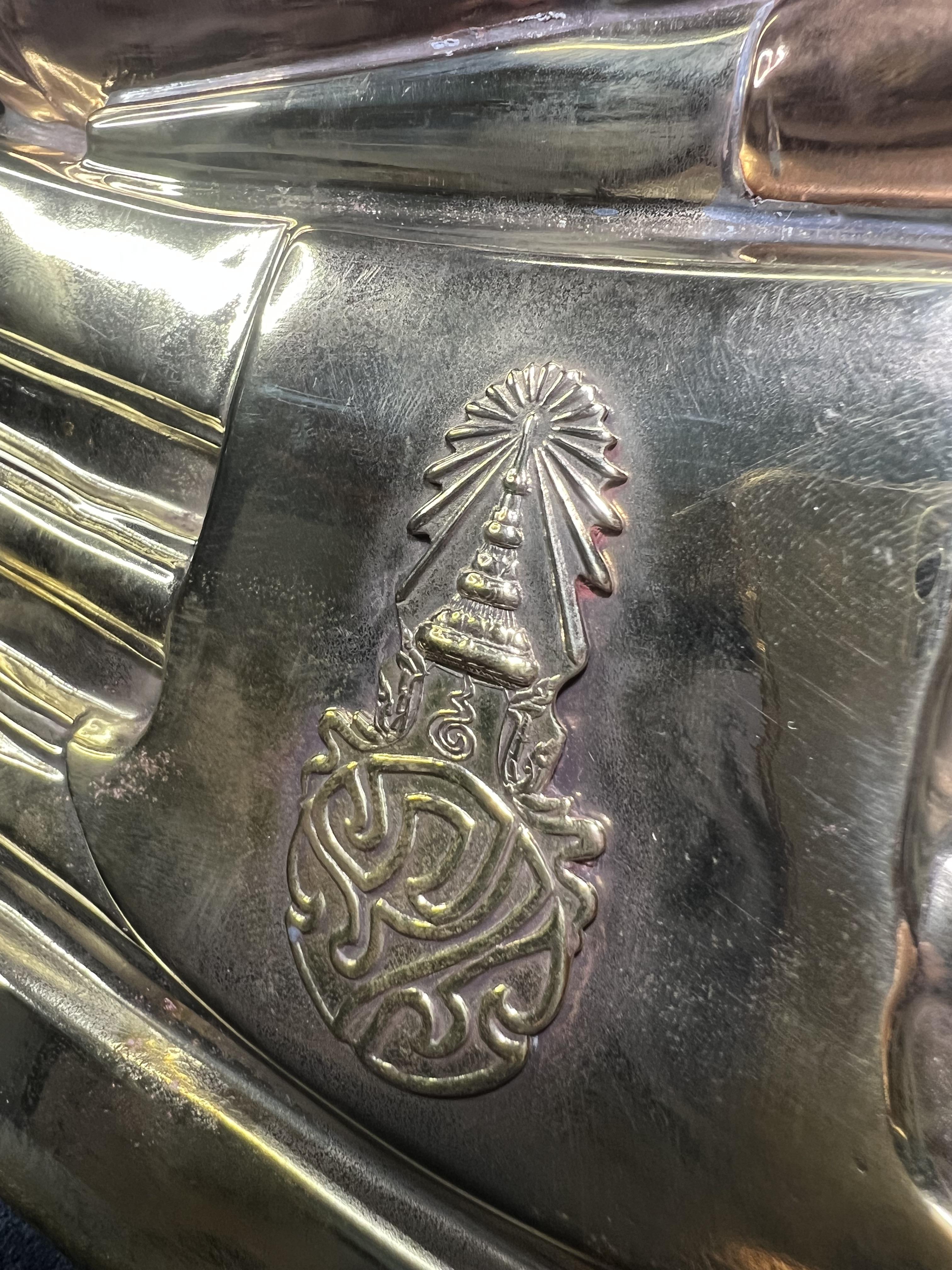 พระบูชาพระพุทธโสธร ภปร. รุ่นย้อนยุค ปี 2539 กาญจนาภิเษกครองราชสมบัติครบ 50ปี ในหลวงรัชกาลที่ 9 ขนาดหน้าตัก 9นิ้ว เนื้อสามกษัตริย์ หมายเลข๐๒๓๒๓(เลขสวย)อีกหนึ่งรุ่นยอดนิยม