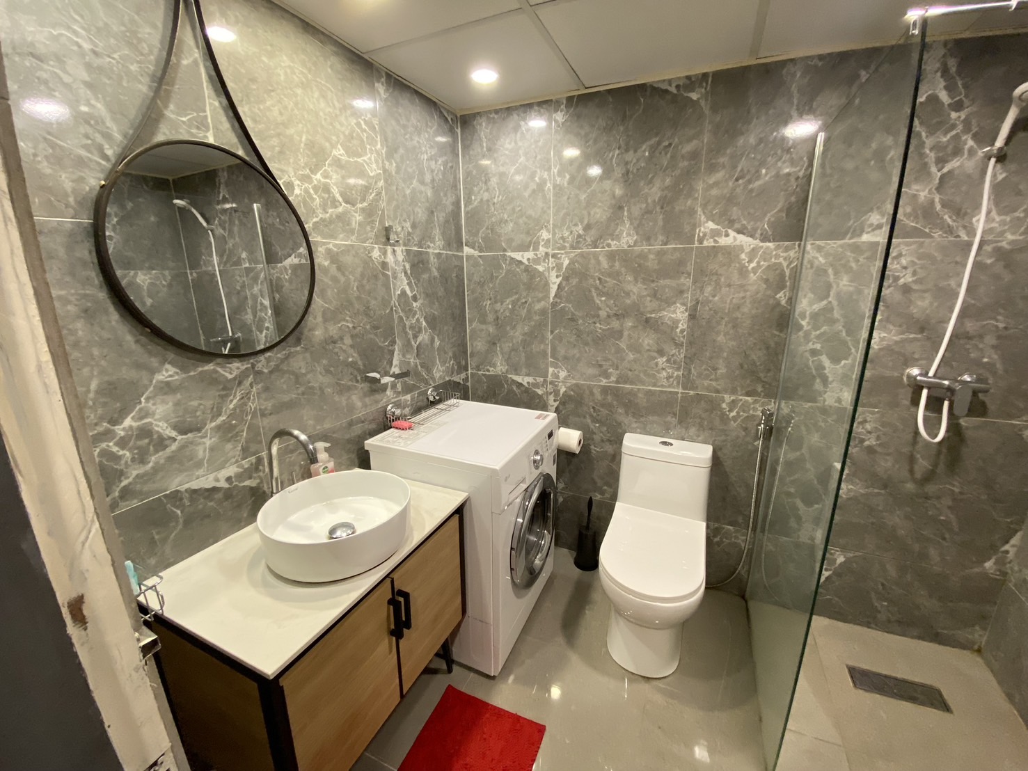 For Rent : Patong, Phuket Palace Condo, Studio Room, Sea View.