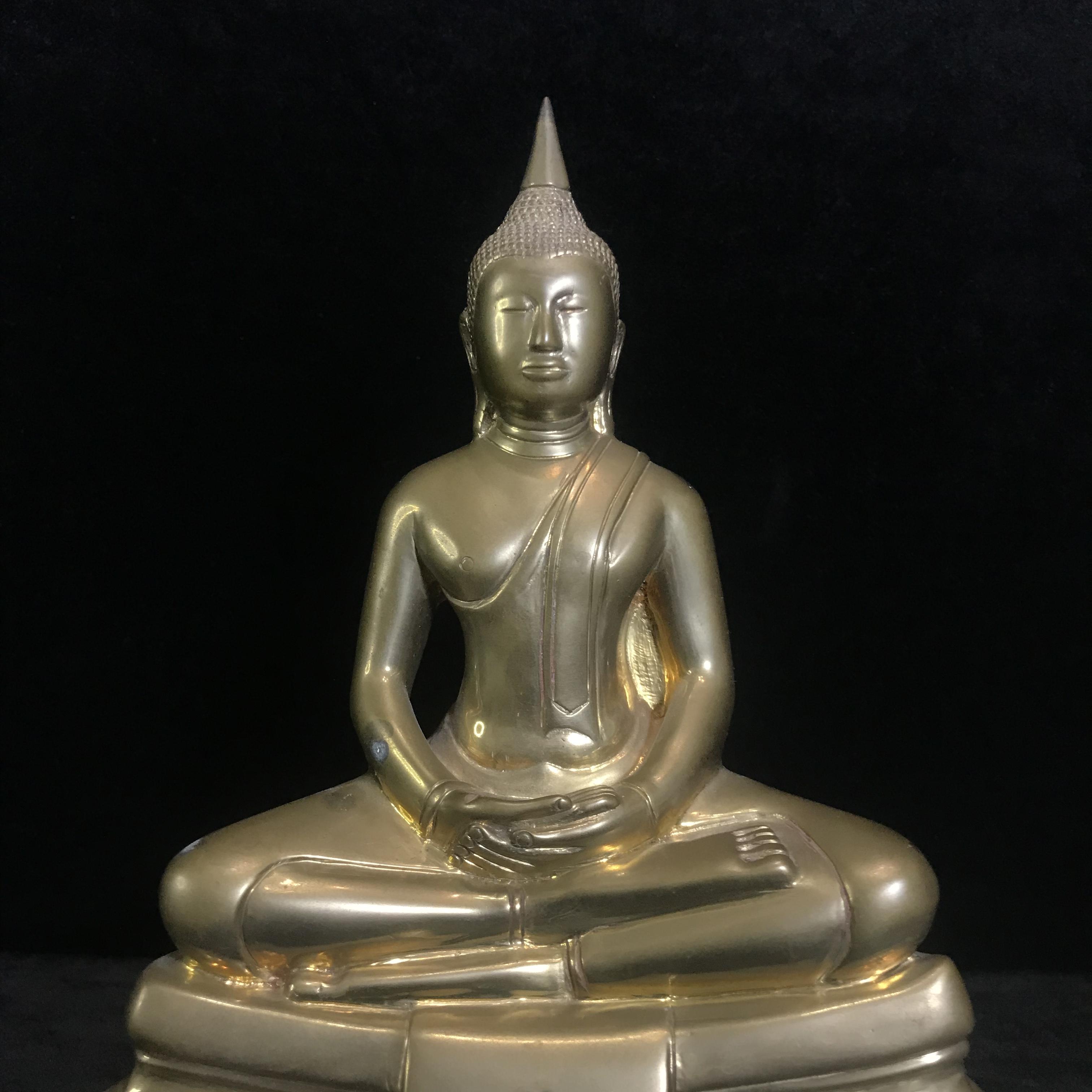 พระบูชาพระพุทธโสธร ภปร. รุ่นย้อนยุค ปี2539 กาญจนาภิเษกครองราชสมบัติครบ 50ปี หน้าตัก 5นิ้ว หมายเลข02058