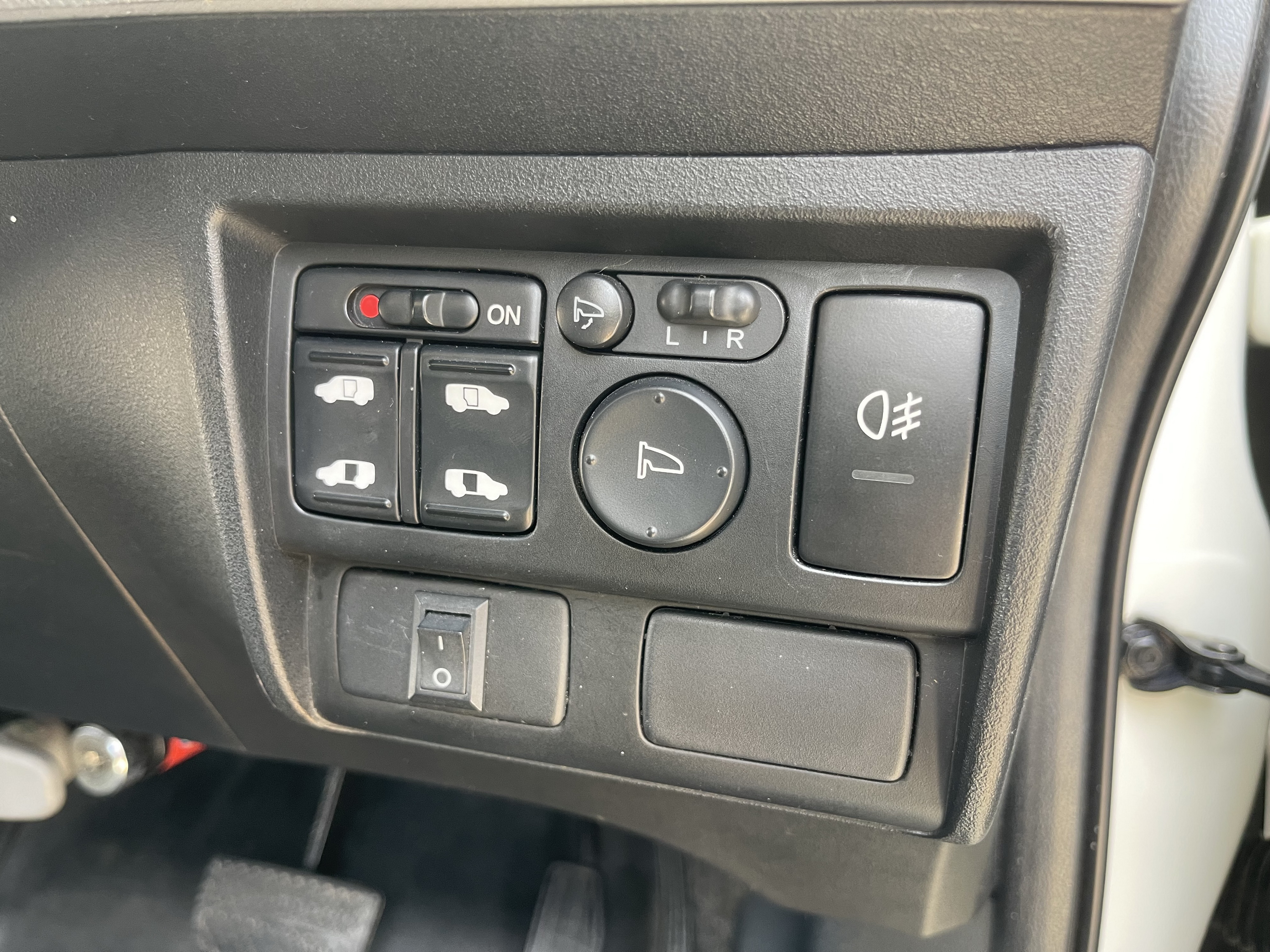 Honda Freed 1.5 E At 2012 ขาวมุก