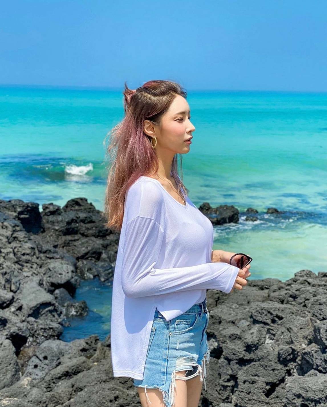 แขนยาวผ่าข้าง