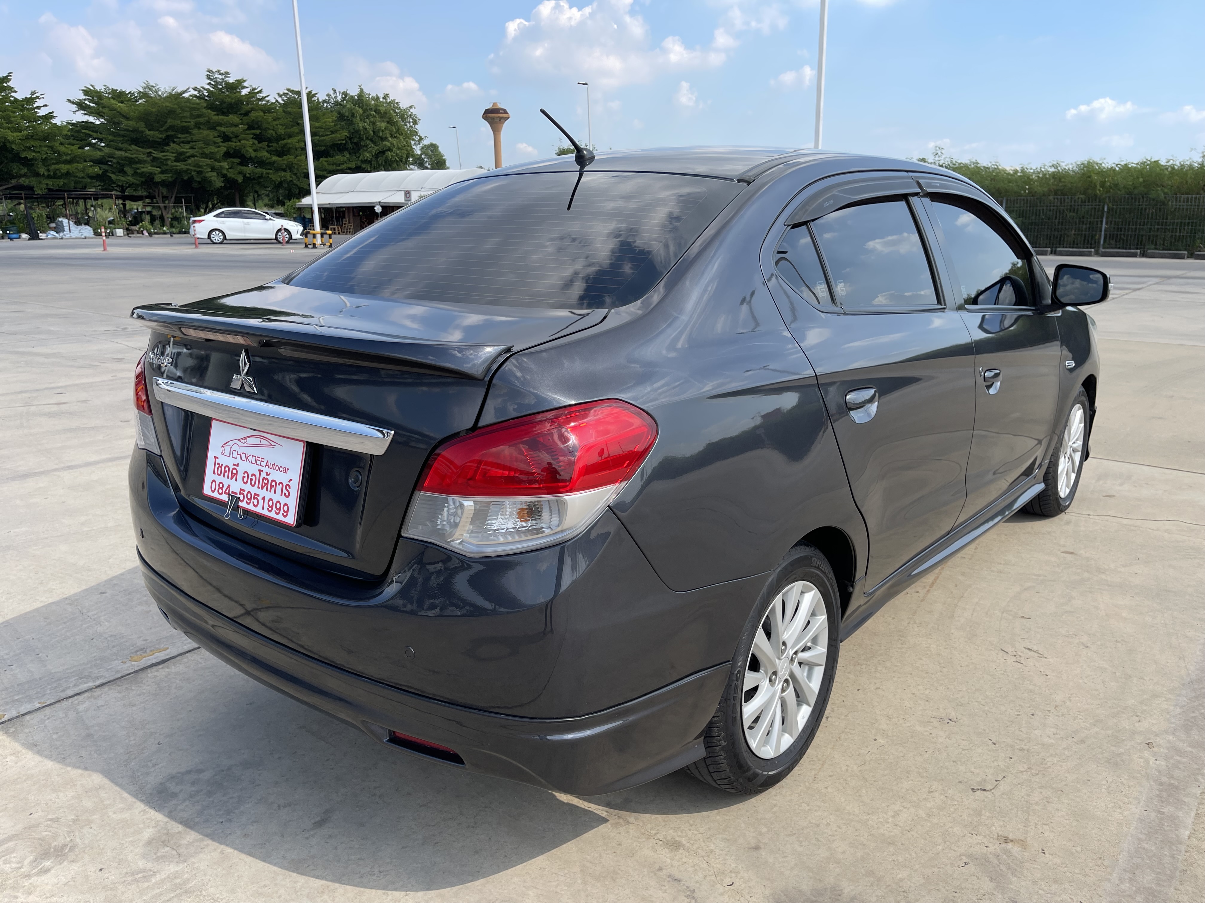 Mitsubishi Attrage 1.2 GLS Limited At 2015 เทาดำ