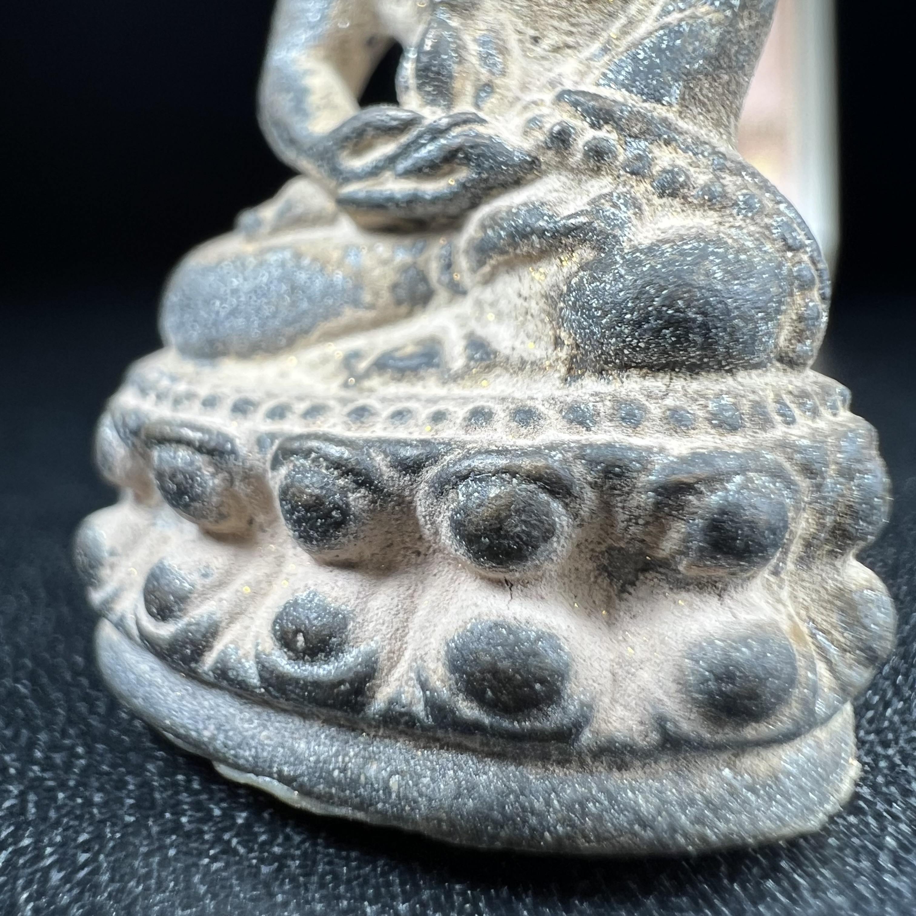 พระกริ่งชินบัญชรฉลองพระชันษา 100 ปี สมเด็จพระญาณสังวร วัดบวรนิเวศวิหาร ปี 2556 เนื้อนวโลหะผสมทองคำก้นอุดผงพรายกุมาร หลวงปู่ทิม พิธีใหญ่ มวลสารเด่น นิยม(1 ใน 599 องค์)หายาก***องค์หมายเลข ๓๒๑***