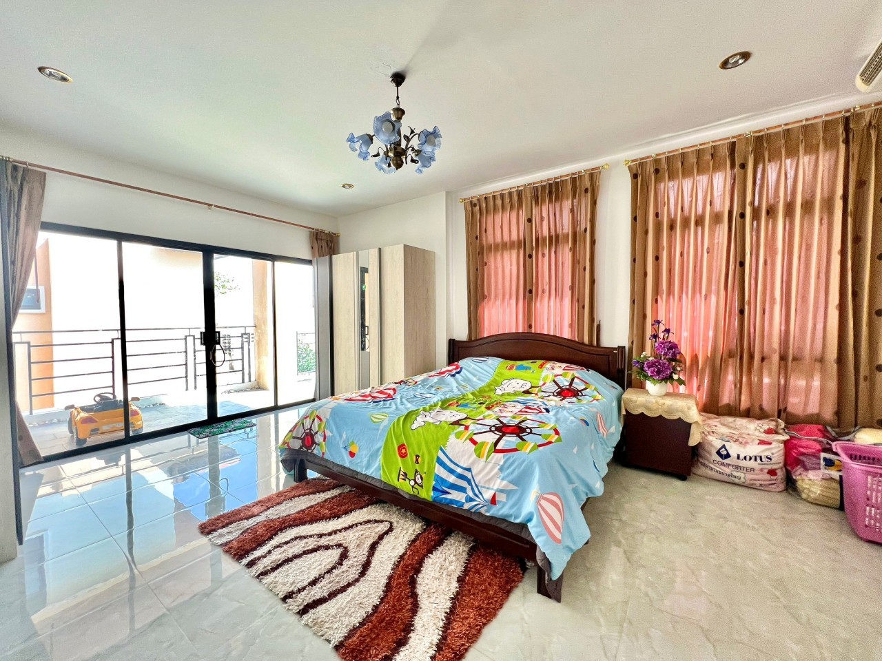 For Sale : Wichit, 3-Storey detached house, 7 Bedrooms 7 Bathrooms