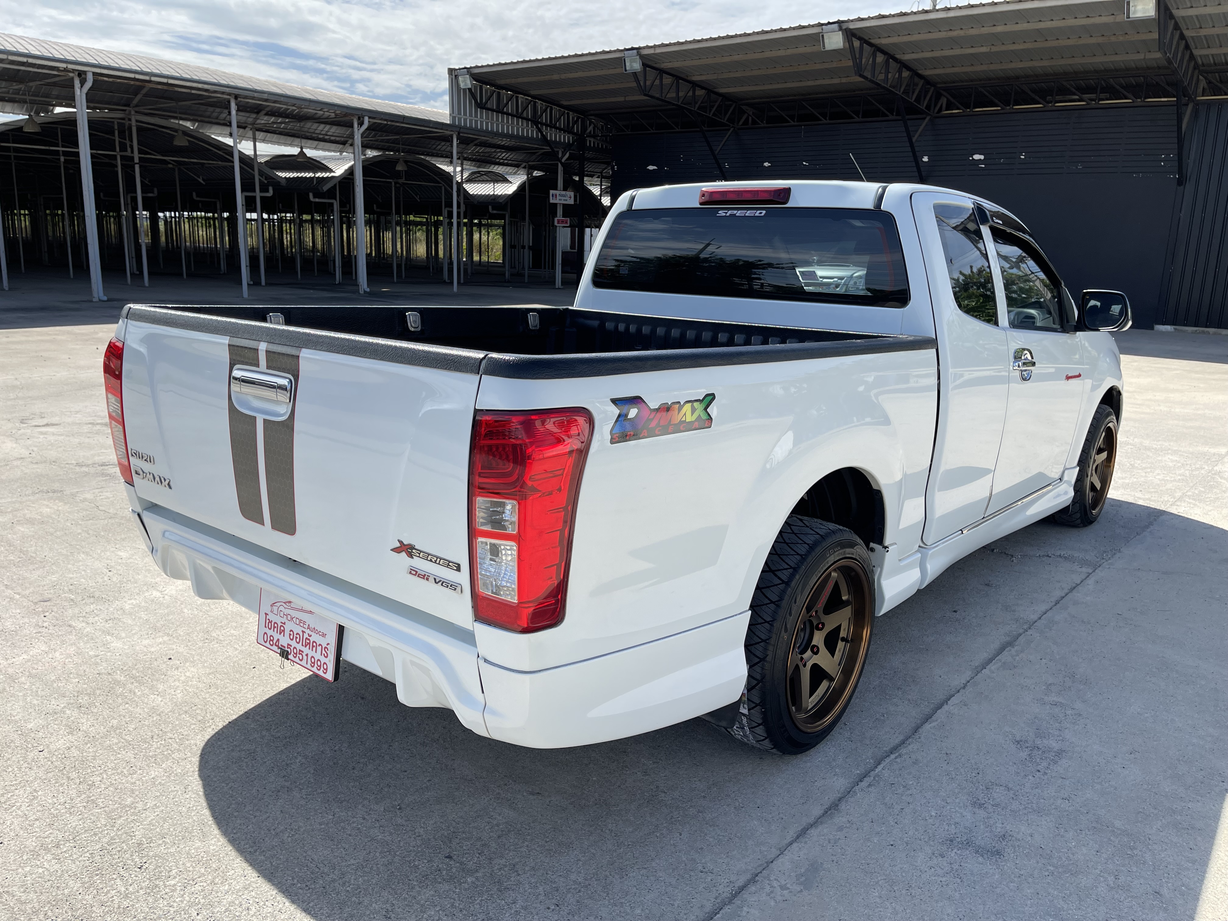 Isuzu Dmax All New Cab 2.5 Vgs Z X-Series 2014 ขาวมุก