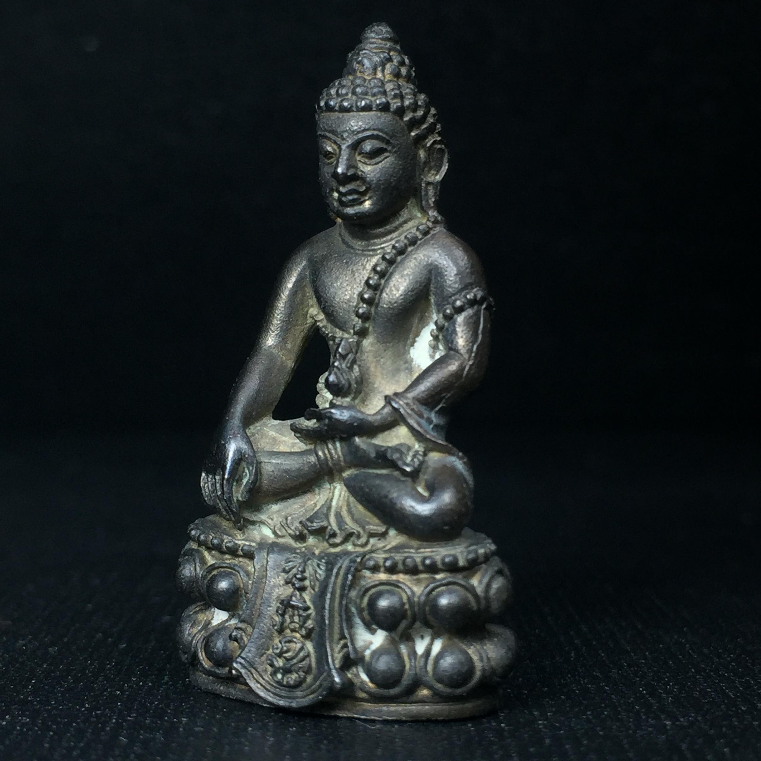 พระกริ่งศิรากาศ(วัตถุมงคล"คุ้มเกล้าฯ") ภปร. รพ.ภูมิพล เนื้อนวโลหะพิมพ์หน้าไทย (ในหลวงรัชกาลที่9เสด็จเททอง)(พิธีใหญ่)