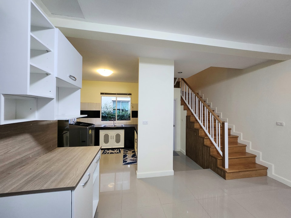 For Rent : Kathu, 2-story detached house, 3 bedrooms 2 Bathrooms