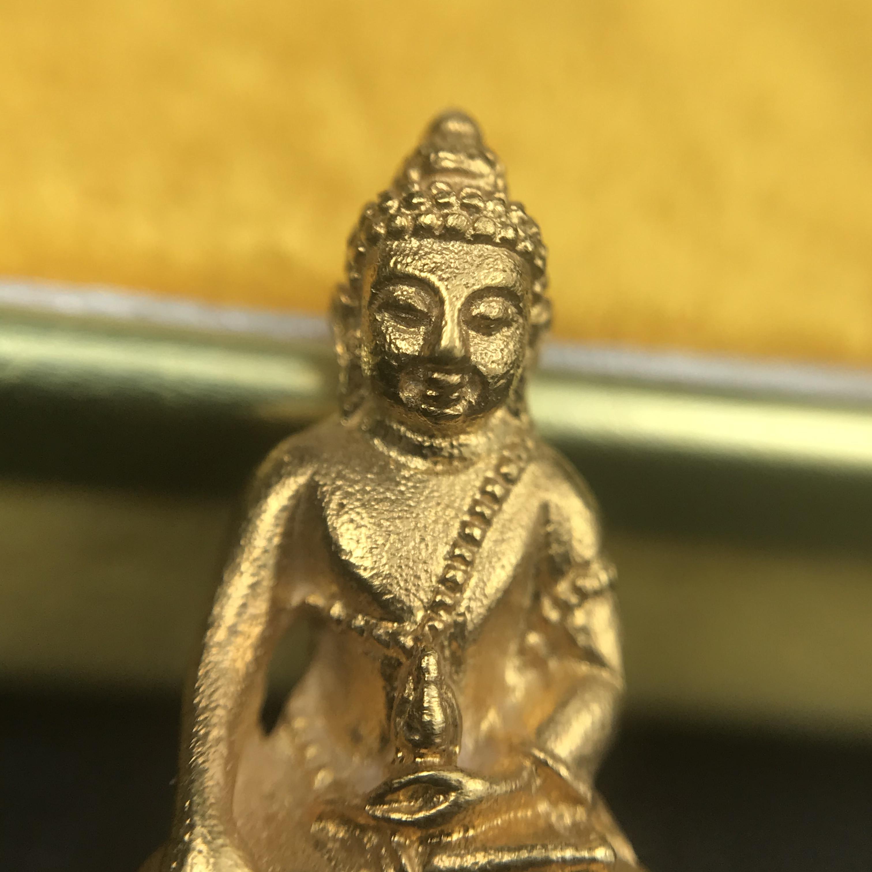 พระชัยวัฒน์นวปทุม ภปร. วัดปทุมวนาราม ปี2535 เนื้อทองคำ(ในหลวงรัชกาลที่9เสด็จเททอง)(สภาพสวยเดิมครบสมบูรณ์หายาก)