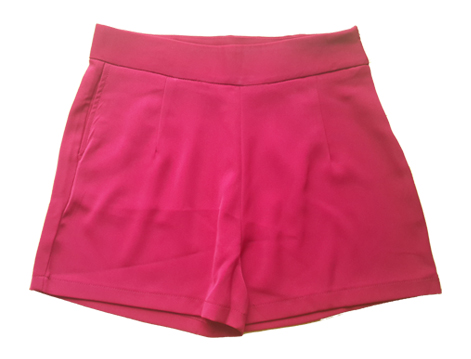 กางเกงขาสั้นเอวสูงผ้าฮานาโกะ สีเลือดหมู กระเป๋าขวา ซิปซ้าย Size S M L XL