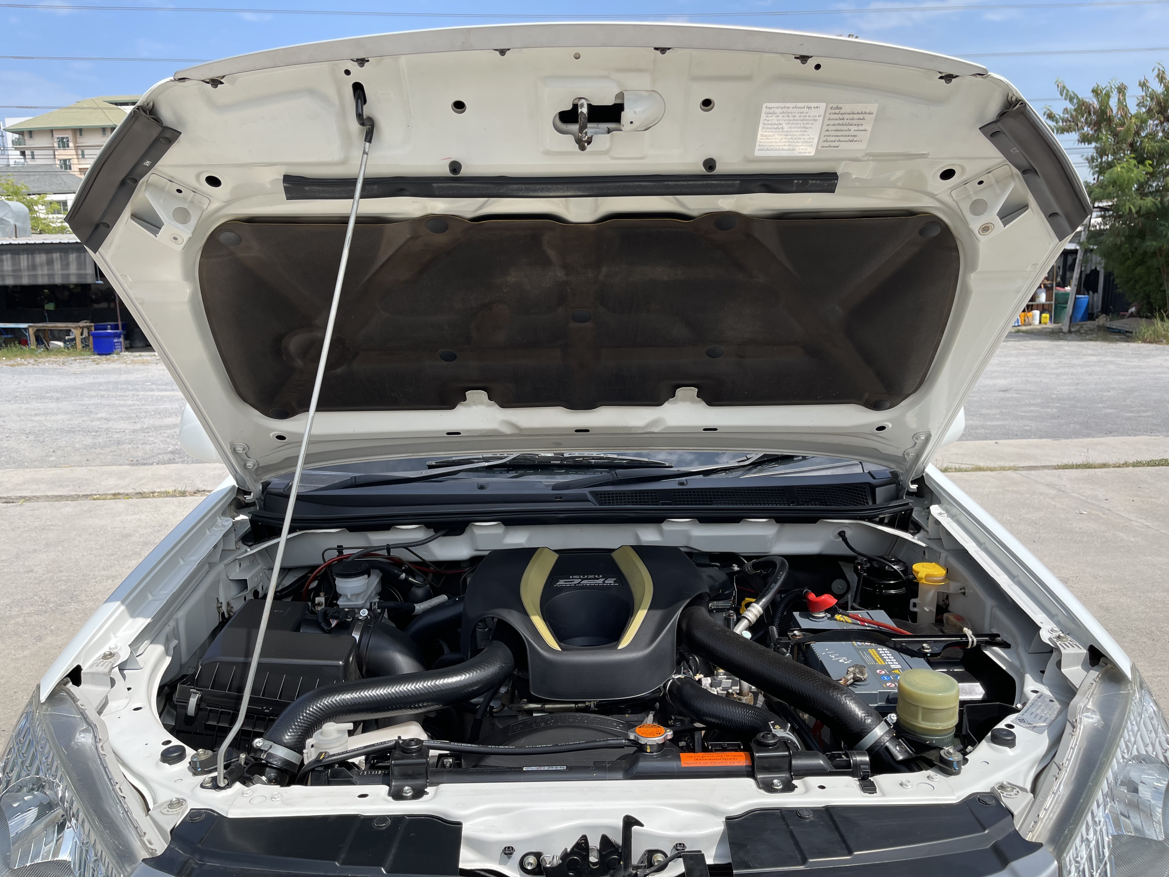 Isuzu Dmax All New 4ประตู 2.5 S 2014 ขาว