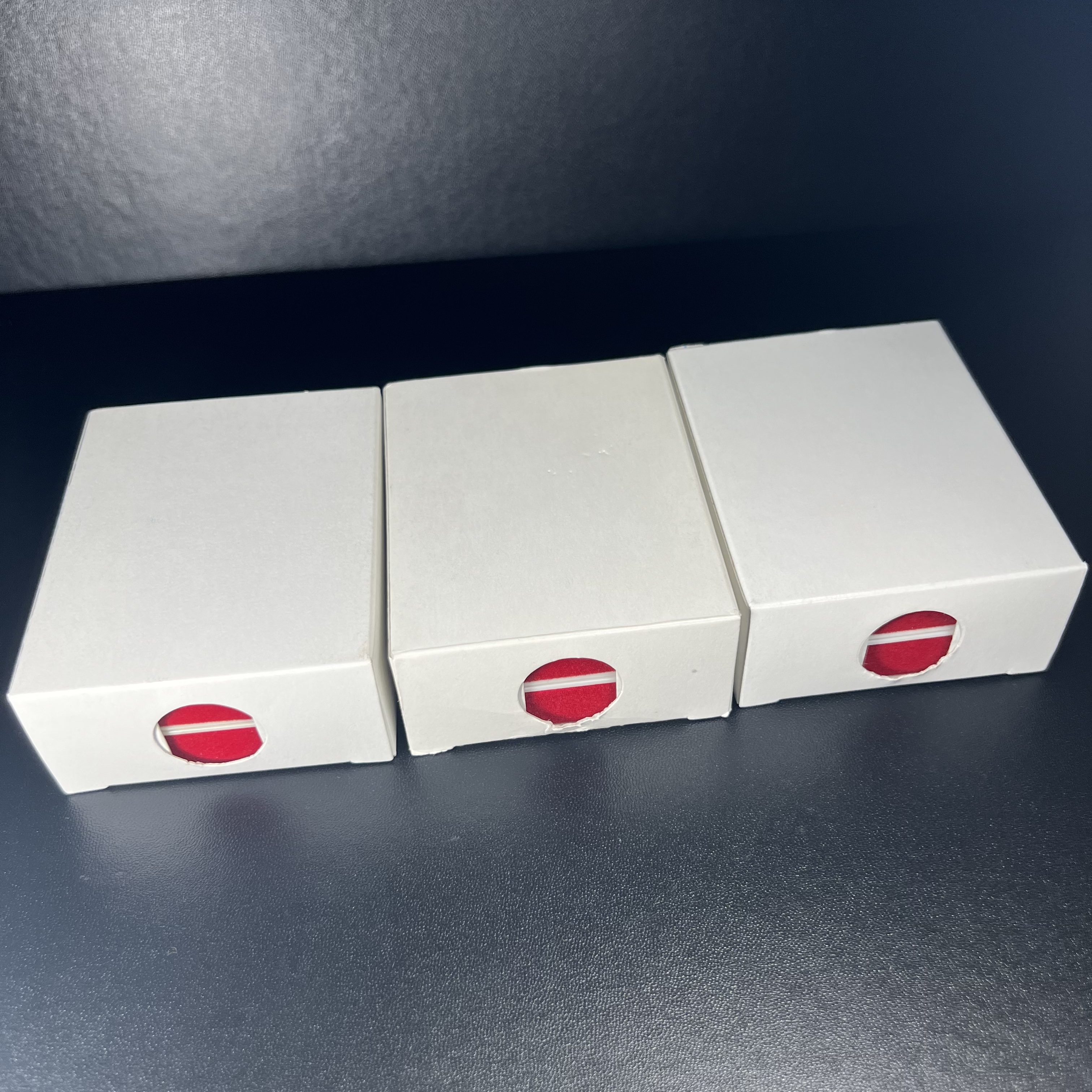 พระกริ่งยอดแก้ว ญสส. สมเด็จพระญาณสังวร สมเด็จพระสังฆราช เนื้อนวโลหะ วัดบวรนิเวศวิหาร ปี 2548 (ประทานมวลสารและพระเกศา ผงอันเป็นศิริมงคล)(1 ใน 4992 องค์)