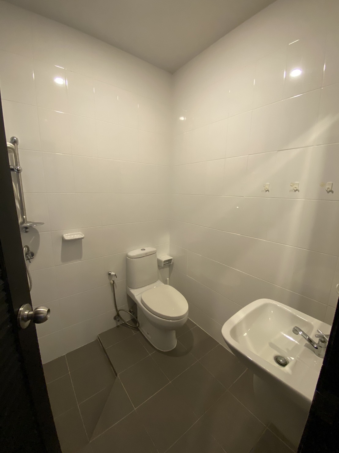 For Rent : Town home near Super Cheap Market, 3 Bedroom 3 Bathroom