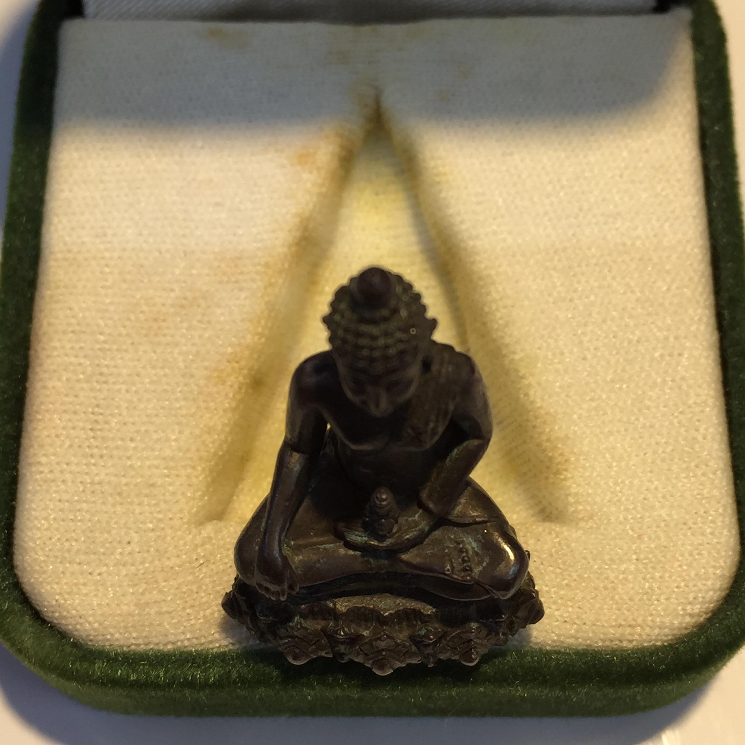 พระกริ่งวาสนา 80 พรรษา เนื้อนวะโลหะ ปี2521 สมเด็จพระสังฆราชวาสน์ วาสโน วัดราชบพิธ