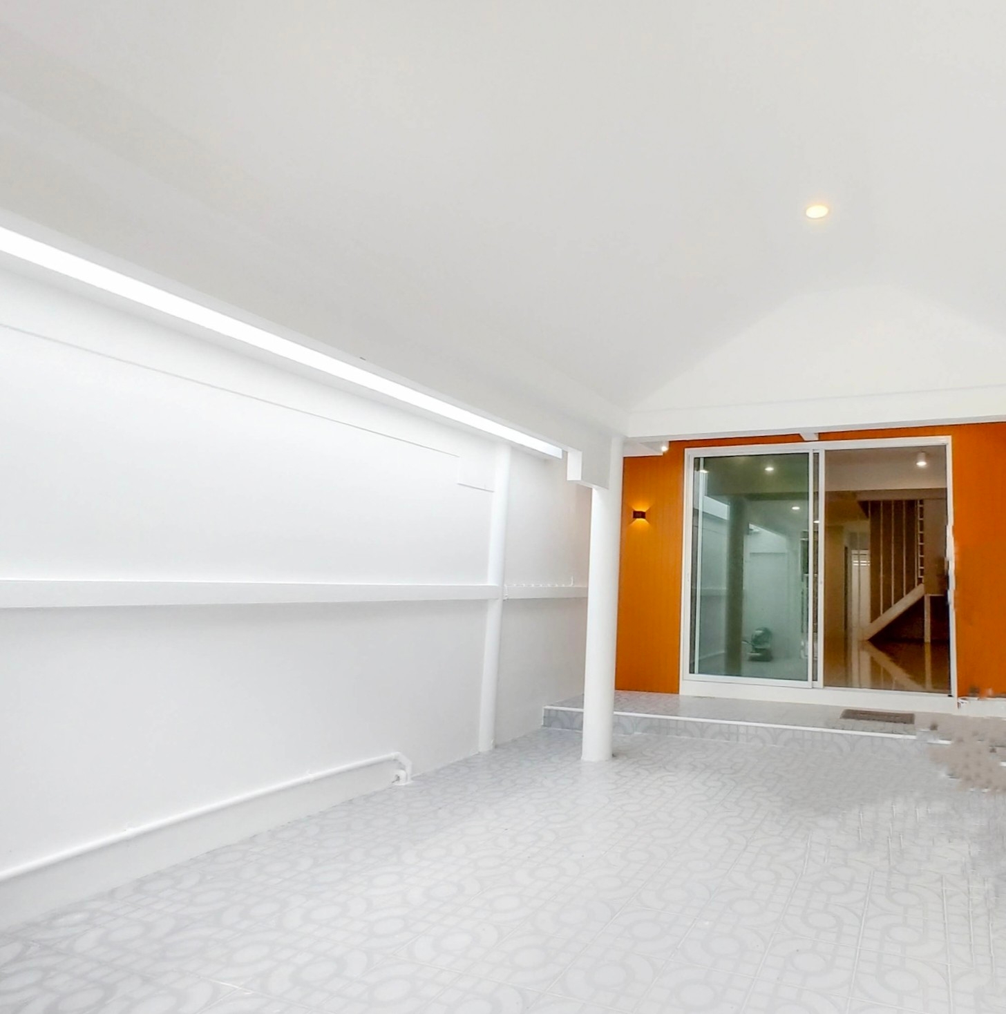For Sales : 2-Storey Town House@Bann Chalongsuk, 2 bedrooms 3 bathrooms