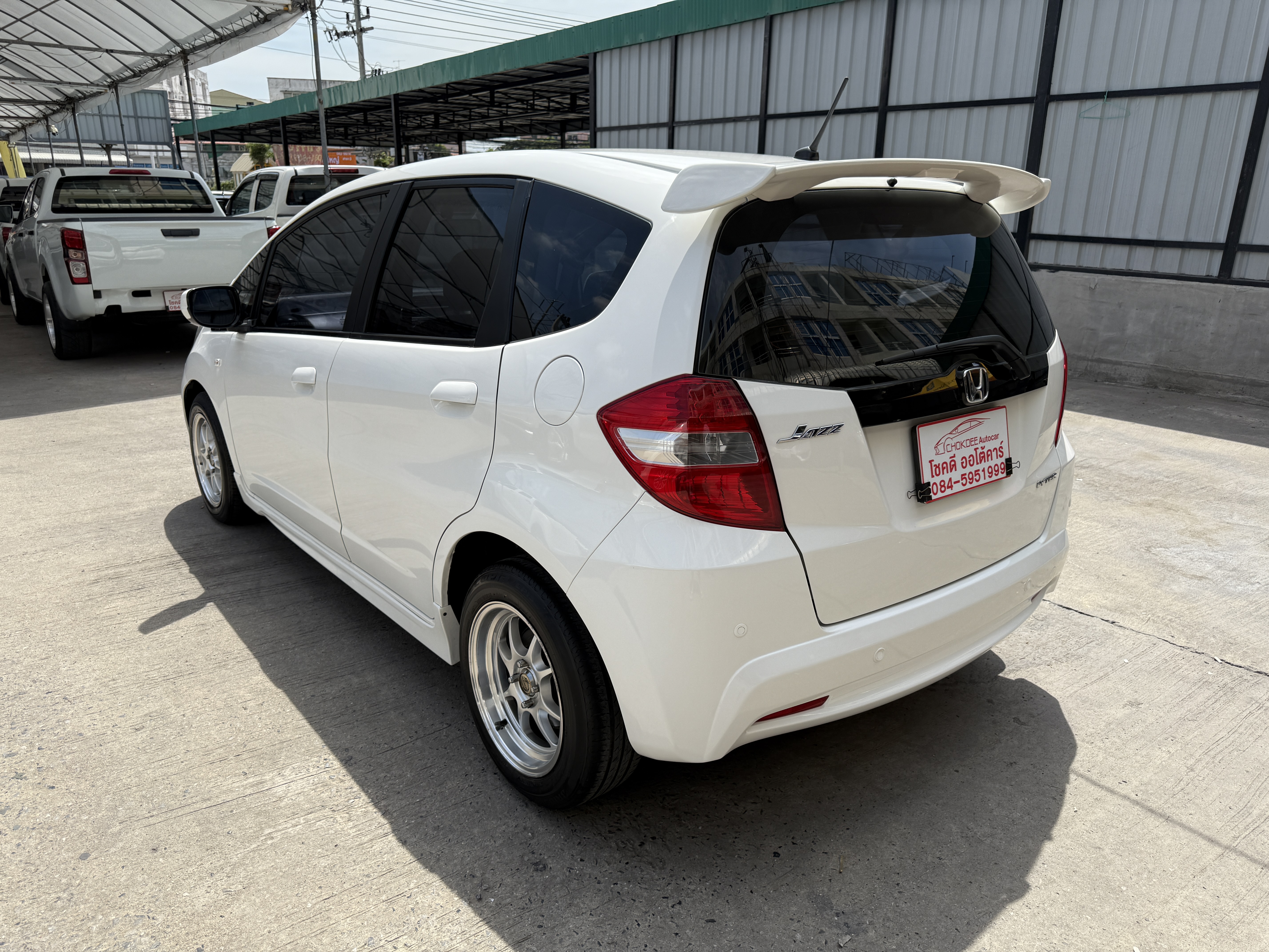Honda Jazz 1.5 V At 2014 ขาว