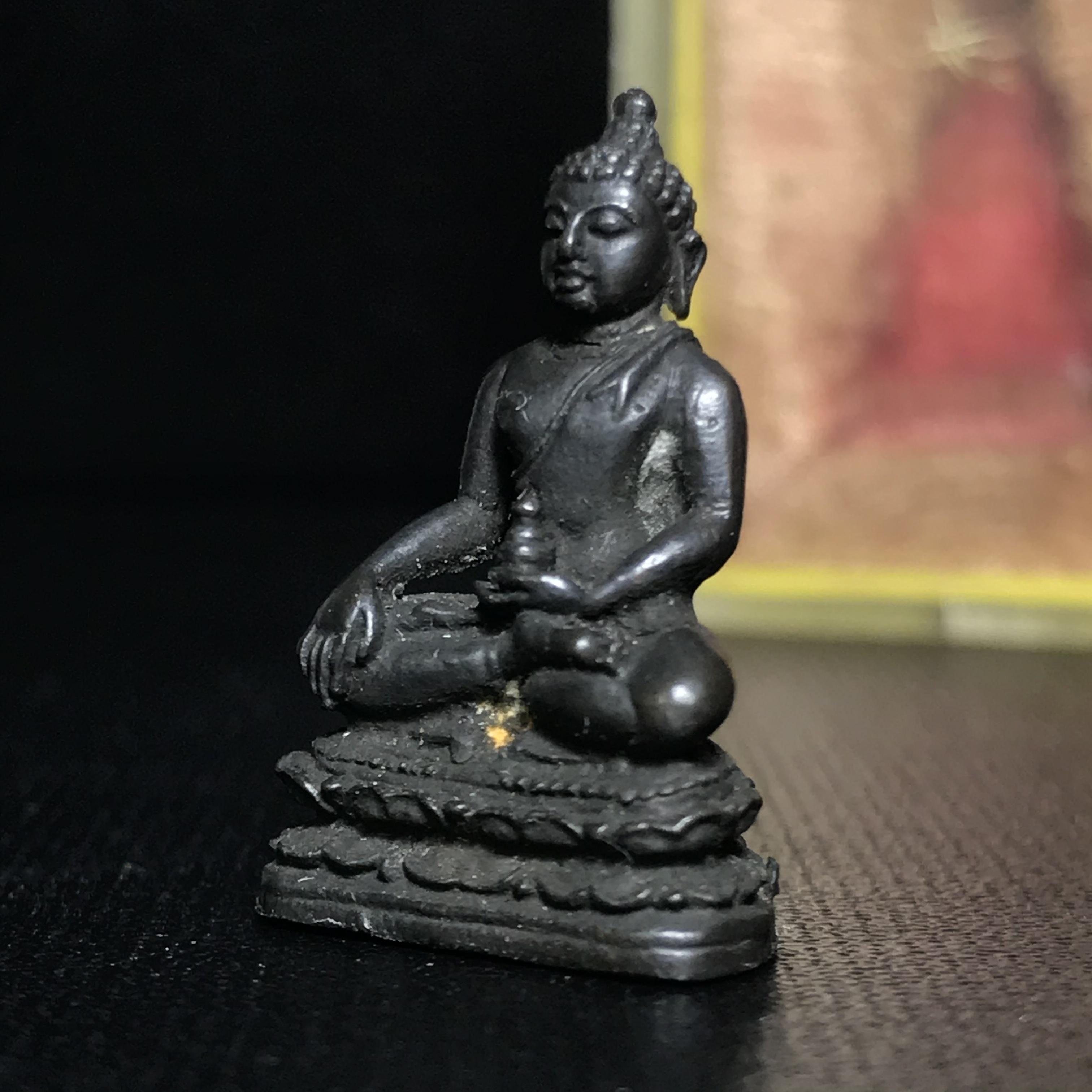 พระกริ่งมหาราช วัดพระเชตุพนฯ ปี2512 เนื้อนวโลหะ(ปลุกเศก 108 คณาจารย์...พิธีพุทธาภิเษกยิ่งใหญ่..เจตนาสุดยอดมหามงคล)