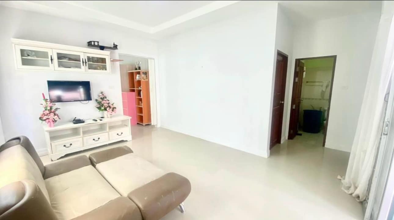 For Rent : Chalong, Land and House 3 bedrooms 2 bathrooms