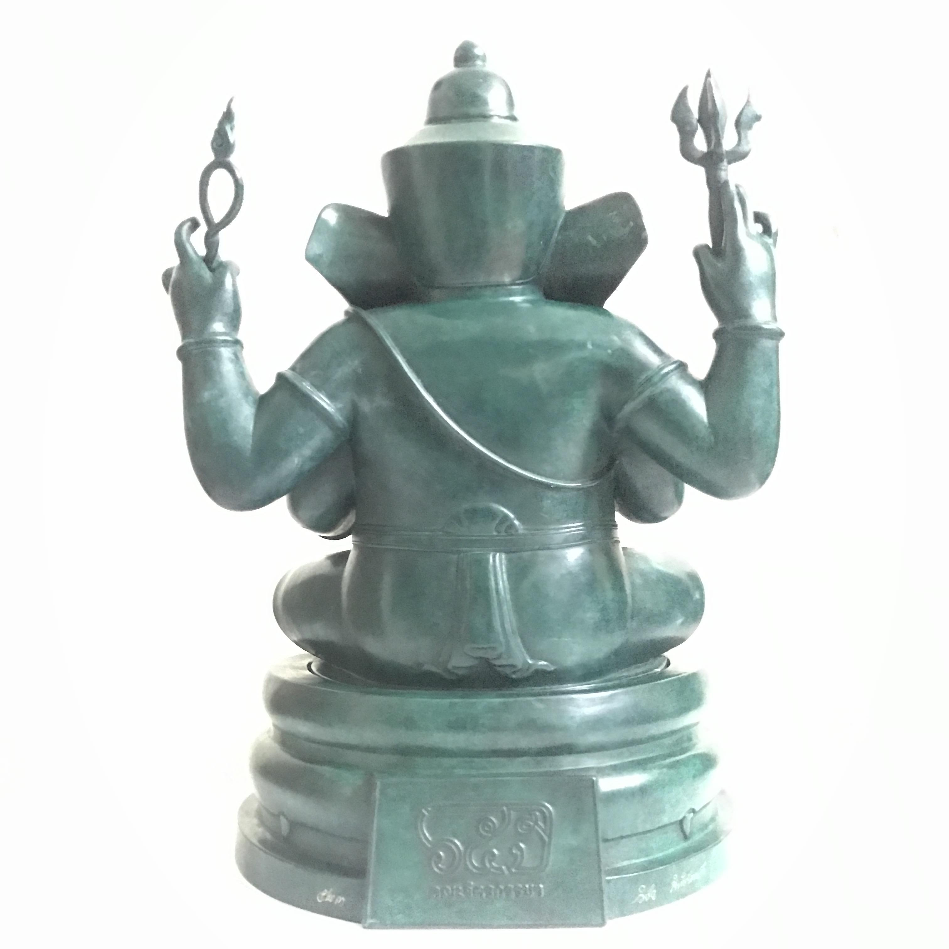 พระพิฆเนศวร์ 65 ปี คณะจิตรกรรม มหาวิทยาลัยศิลปากร ปี2551 ลอยองค์เนื้อสำริดขนาดหน้าตัก 9 นิ้ว