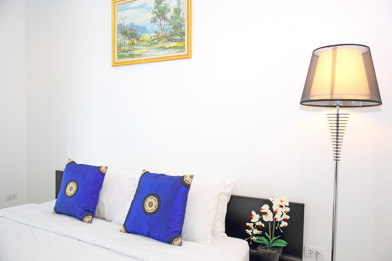 Kamala beach For Sale/Rent : Pool View 2bed room modern linear clean line style condominium