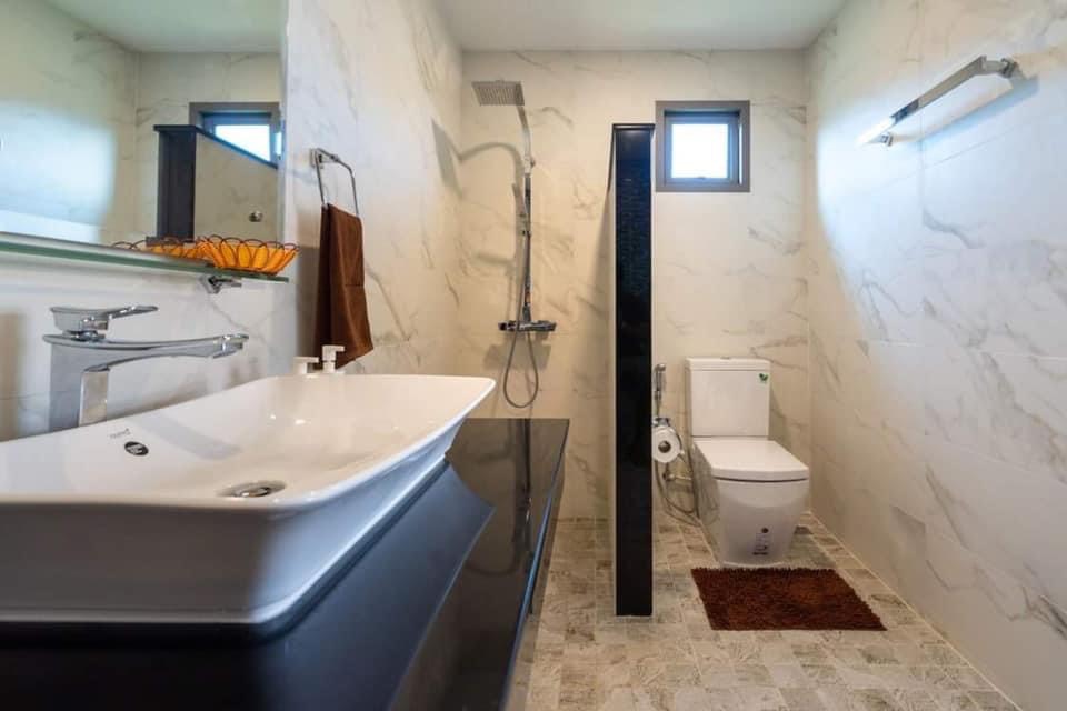 For Rent : Bangtao Private Pool Villa, 3 bedrooms 4 Bathrooms, Pool view.