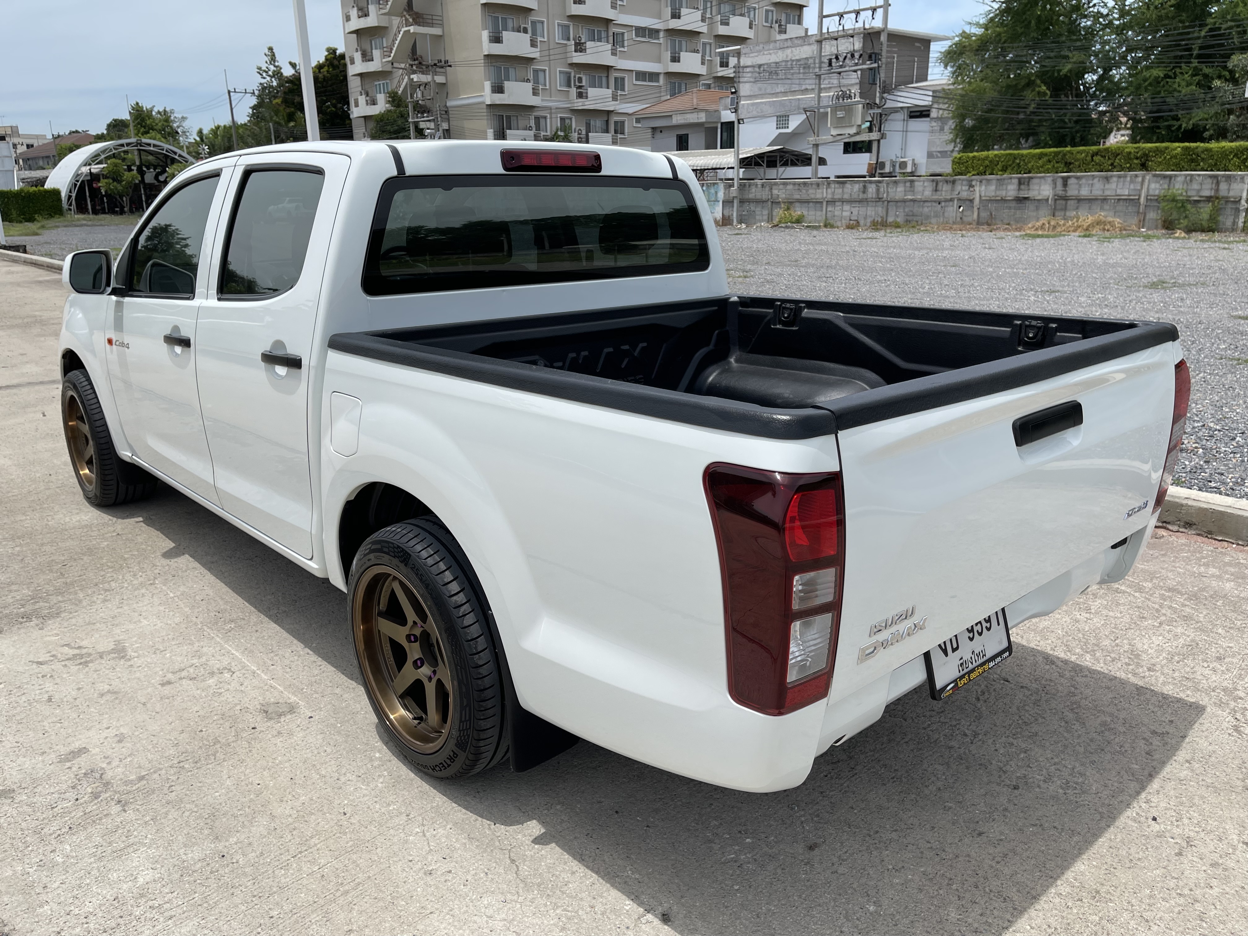 Isuzu Dmax All New 4ประตู 1.9 S 2018 ขาว