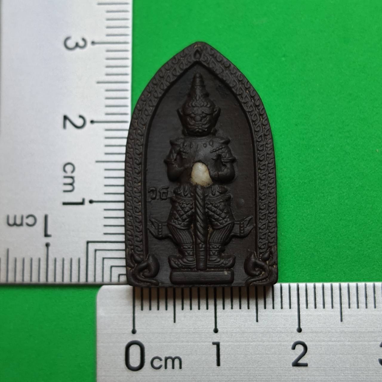 พระเครื่อง ท้าวเวสสุวรรณ รุ่น แก้ปีชง รวยไม่จบ จนไม่เป็น ภัยไม่มี สีดำ พระแท้ ท้าวเวสสุวรรณแท้