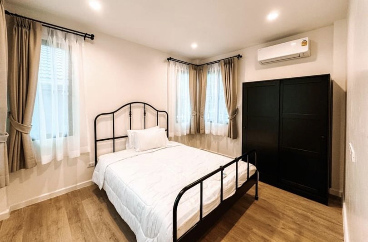 For Rent : Kohkaew, 2-story detached house, 3 bedrooms 2 bathrooms