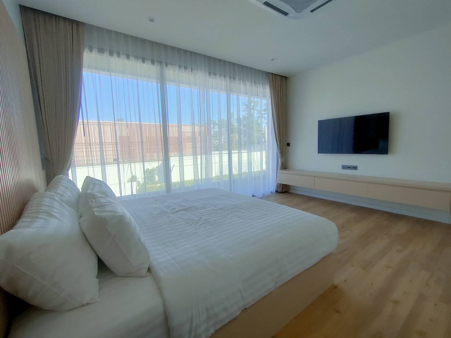 For Rent : Phuket Town, Private Pool Villa, 3 Bedrooms 3 Bathrooms