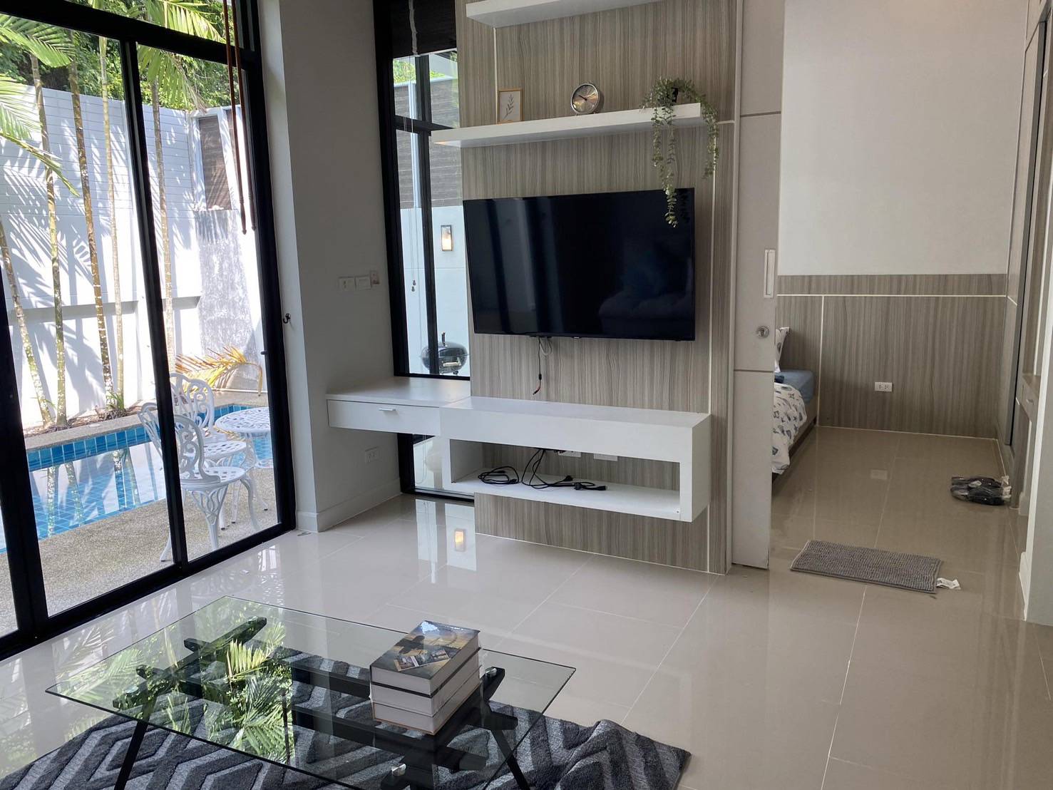 For Rent : Private Pool Villa near Robinson Thalang, 2 bedrooms 2 bathrooms