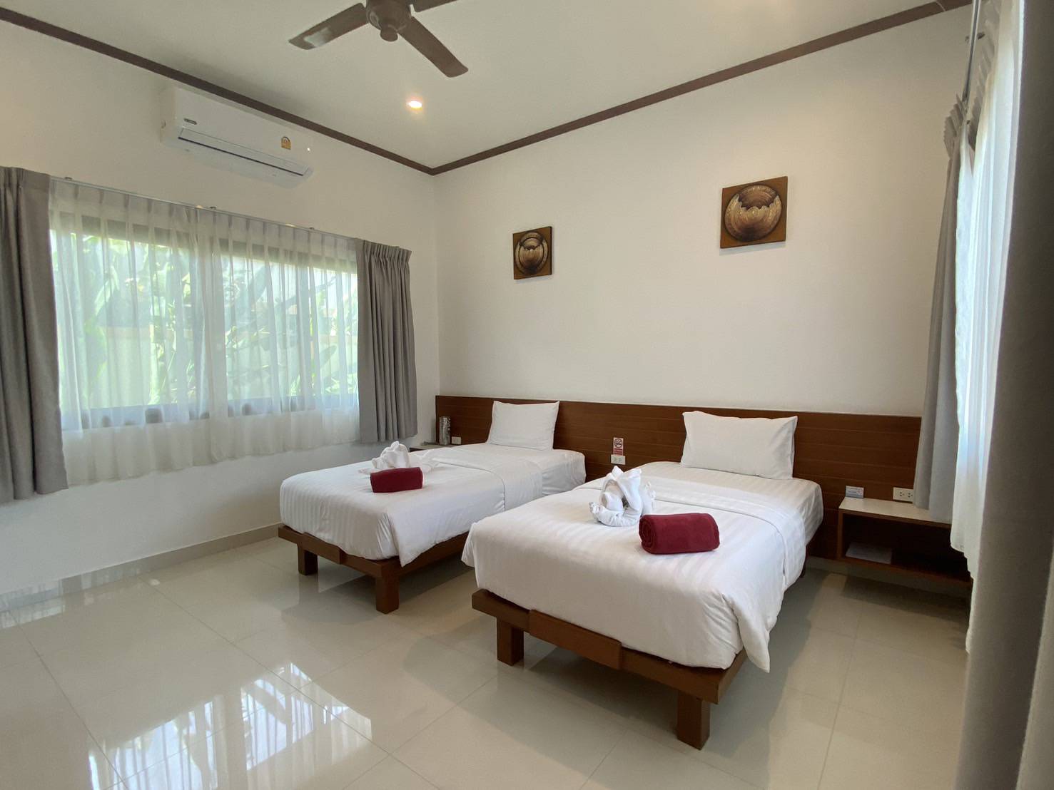 For Rent : Rawai-Saiyuan, Private Pool Villa, 3 bedrooms, 4 bathrooms