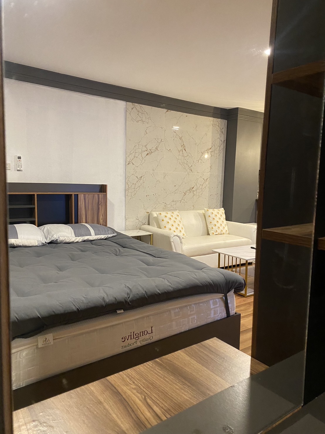 For Rent : Patong, Phuket Palace Condo, Studio Room, Sea View.