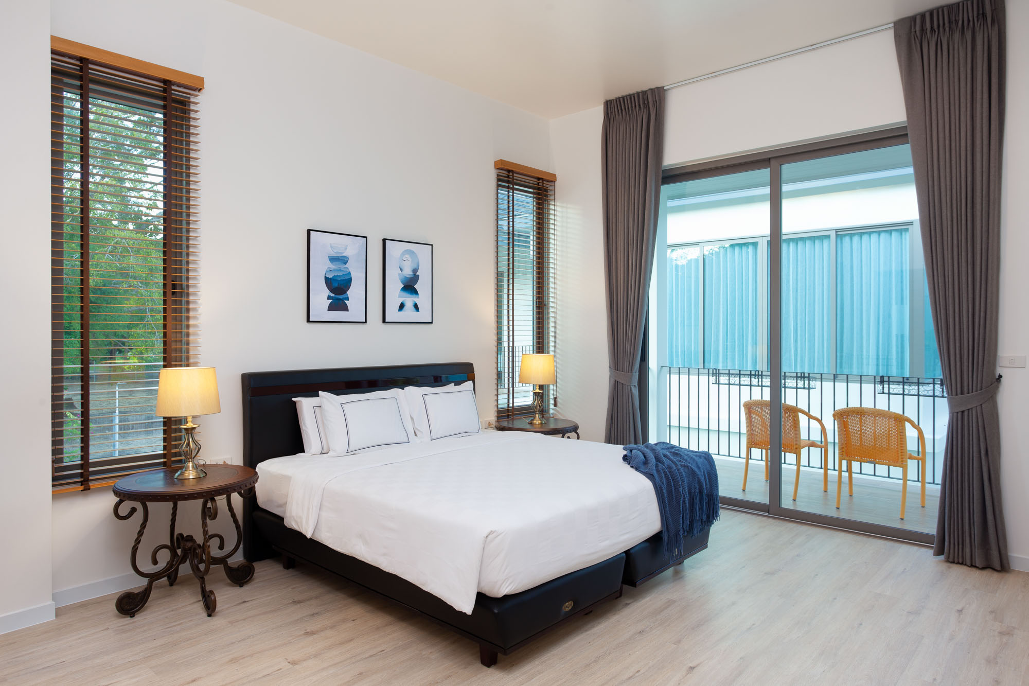 For Rent : Rawai, Seafront Penthouse with Jacuzzi, 2 Bedroom 2.5 Bathroom