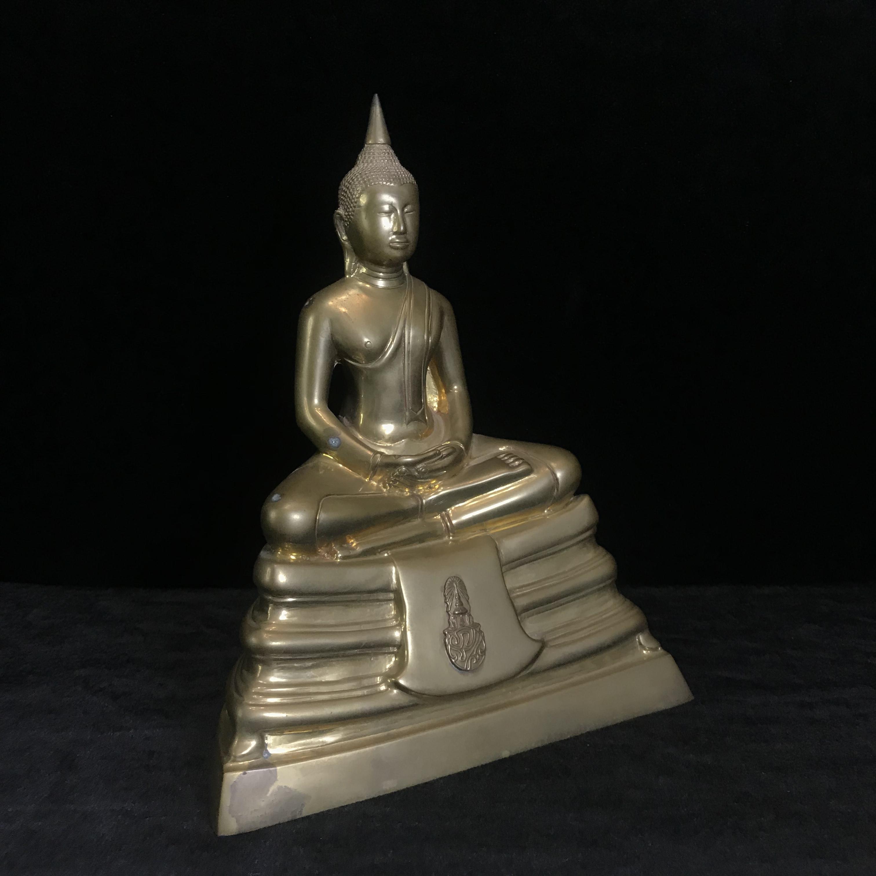 พระบูชาพระพุทธโสธร ภปร. รุ่นย้อนยุค ปี2539 กาญจนาภิเษกครองราชสมบัติครบ 50ปี หน้าตัก 5นิ้ว หมายเลข02058