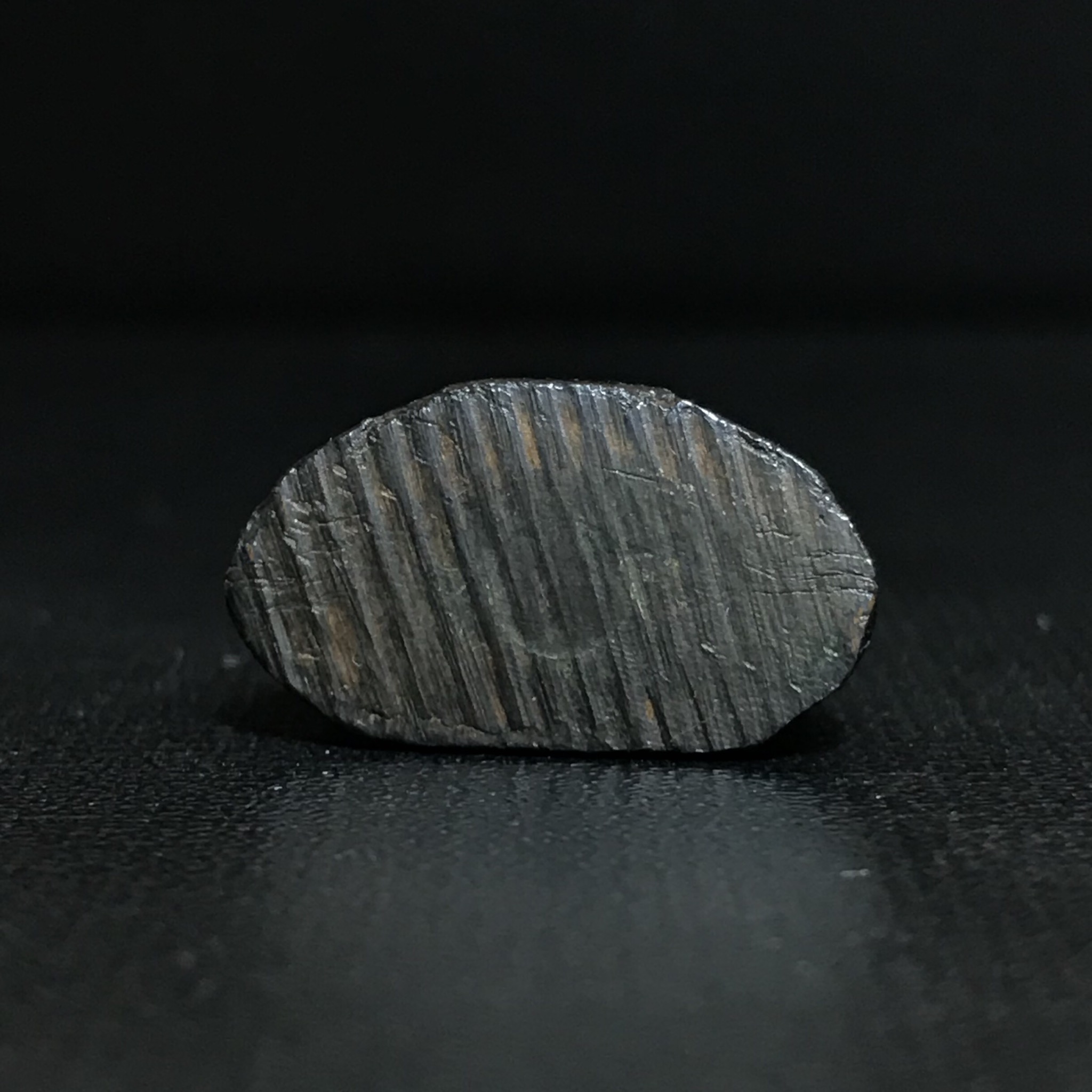 พระกริ่ง ภ.ป.ร. รุ่นแรก วัดบวรนิเวศวิหาร พ.ศ.2508 กะไหล่ทองเดิม ก้นตะไบหยาบนิยม (ในหลวงรัชกาลที่9ทรงเสด็จเททอง)