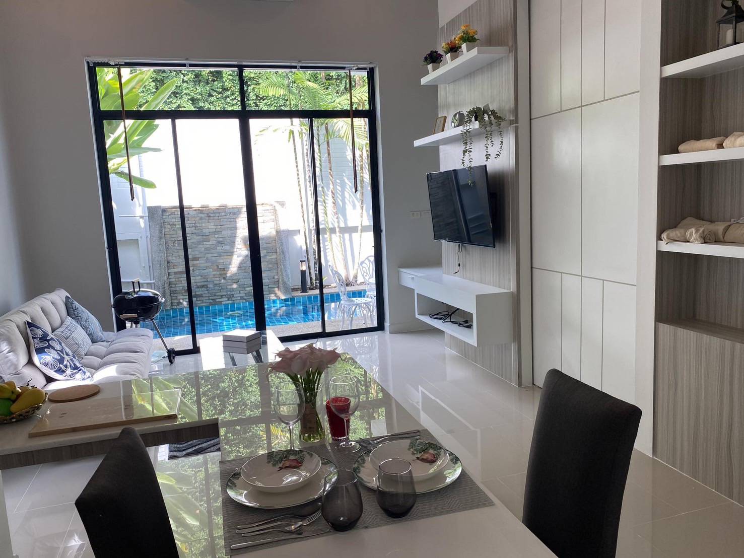For Rent : Private Pool Villa near Robinson Thalang, 2 bedrooms 2 bathrooms