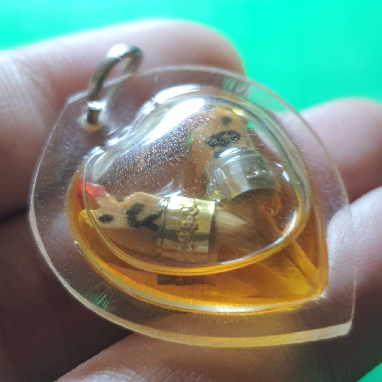 ของเสน่ห์ สาริกา แช่น้ำมัน สาริกาลิ้นทอง สาริกามหาเสน่ห์ สาริกามหาลาภ สาริกาให้โชค สาริกาไม้ สาริกาค้าขาย