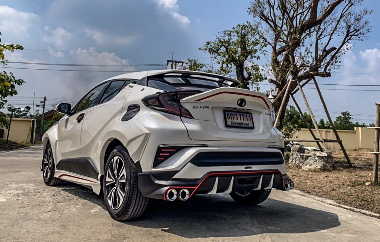 Toyota CH-R Lambo 2018 body kits by Amotriz