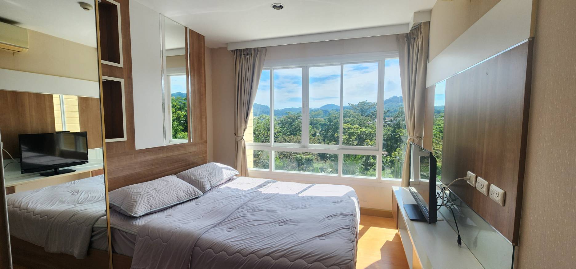 For Rent : Kathu Plus Condominium(2) 1 bedroom 1 Bathroom 4th floor Green view