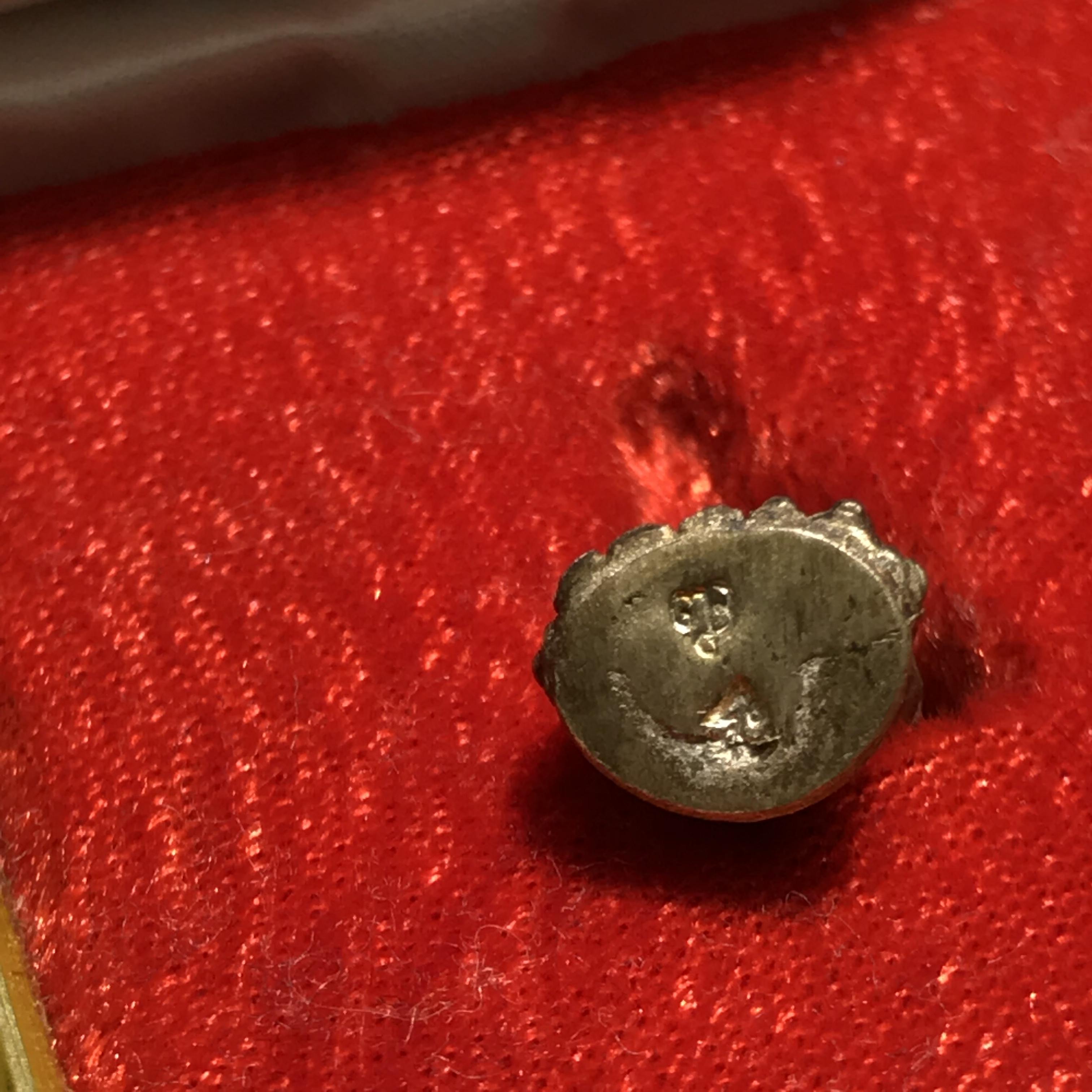 พระกริ่งรัตนรังสี-พระชัยวัฒน์รัตนรังสี ปี2537 เนื้อเงิน หลวงปู่เทสก์ เทสรังสี(สมเด็จพระญาณสังวรเป็นประธานพิธี)