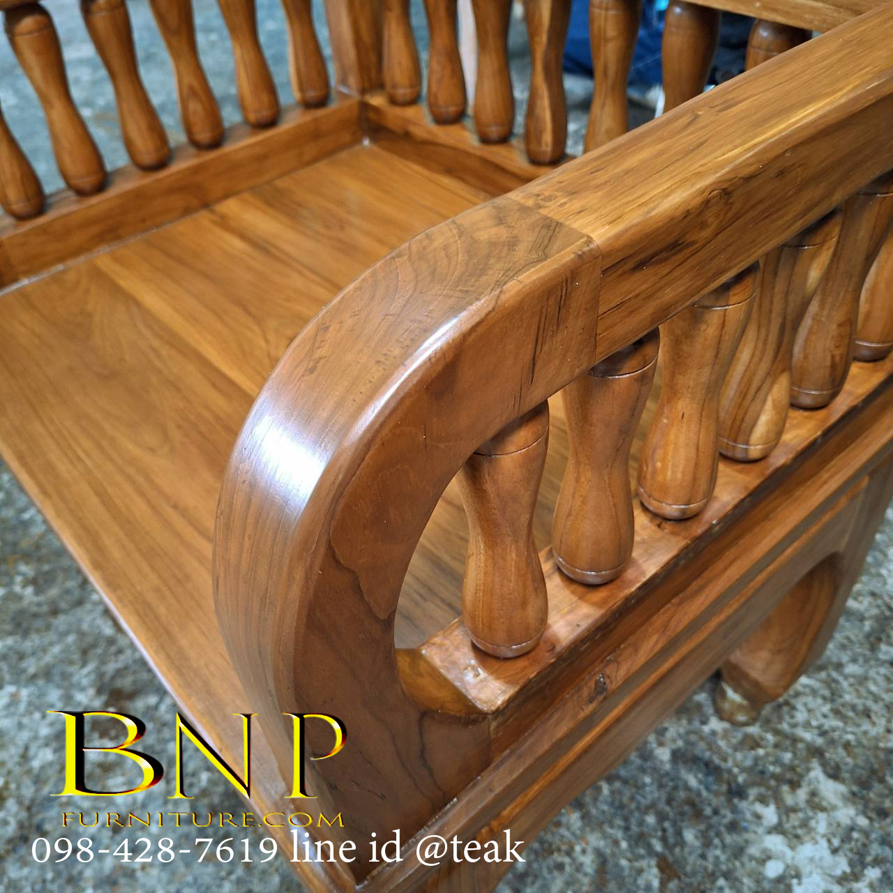 เก้าอี้ไม้สัก รุ่น โบลิ่ง