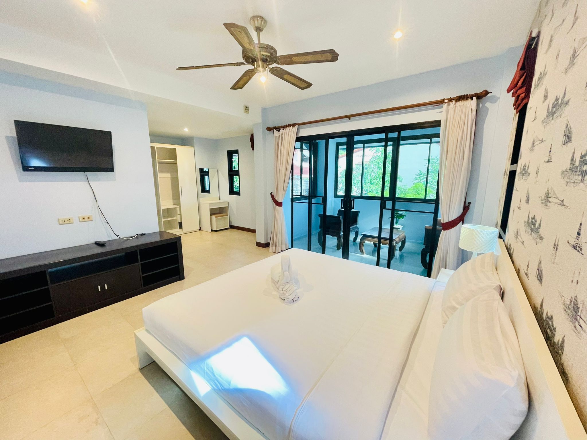 For Rent : Kata, 2-Storey Twin House, 3 bedrooms 3 bathrooms