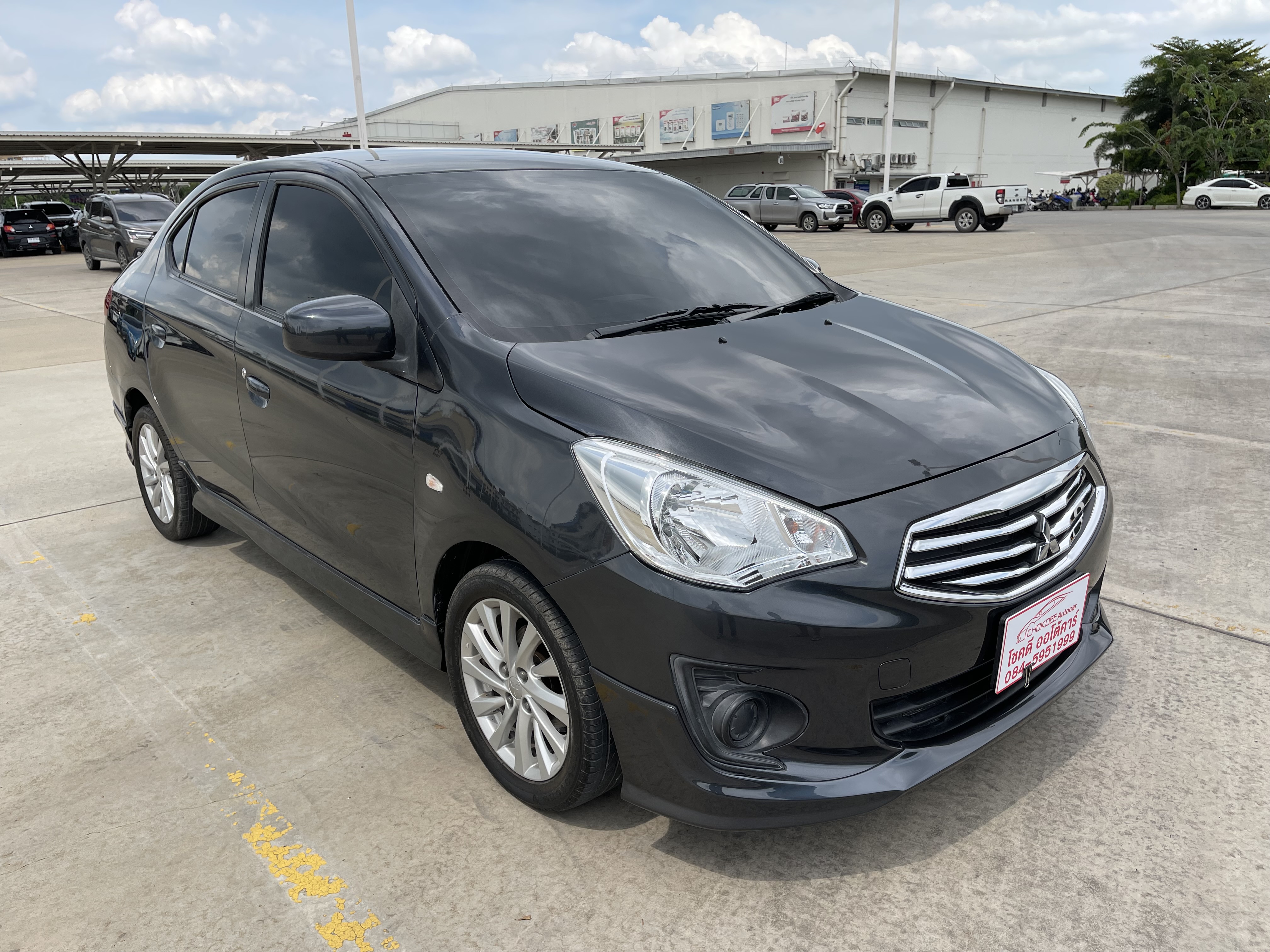 Mitsubishi Attrage 1.2 GLX At 2014 เทาดำ