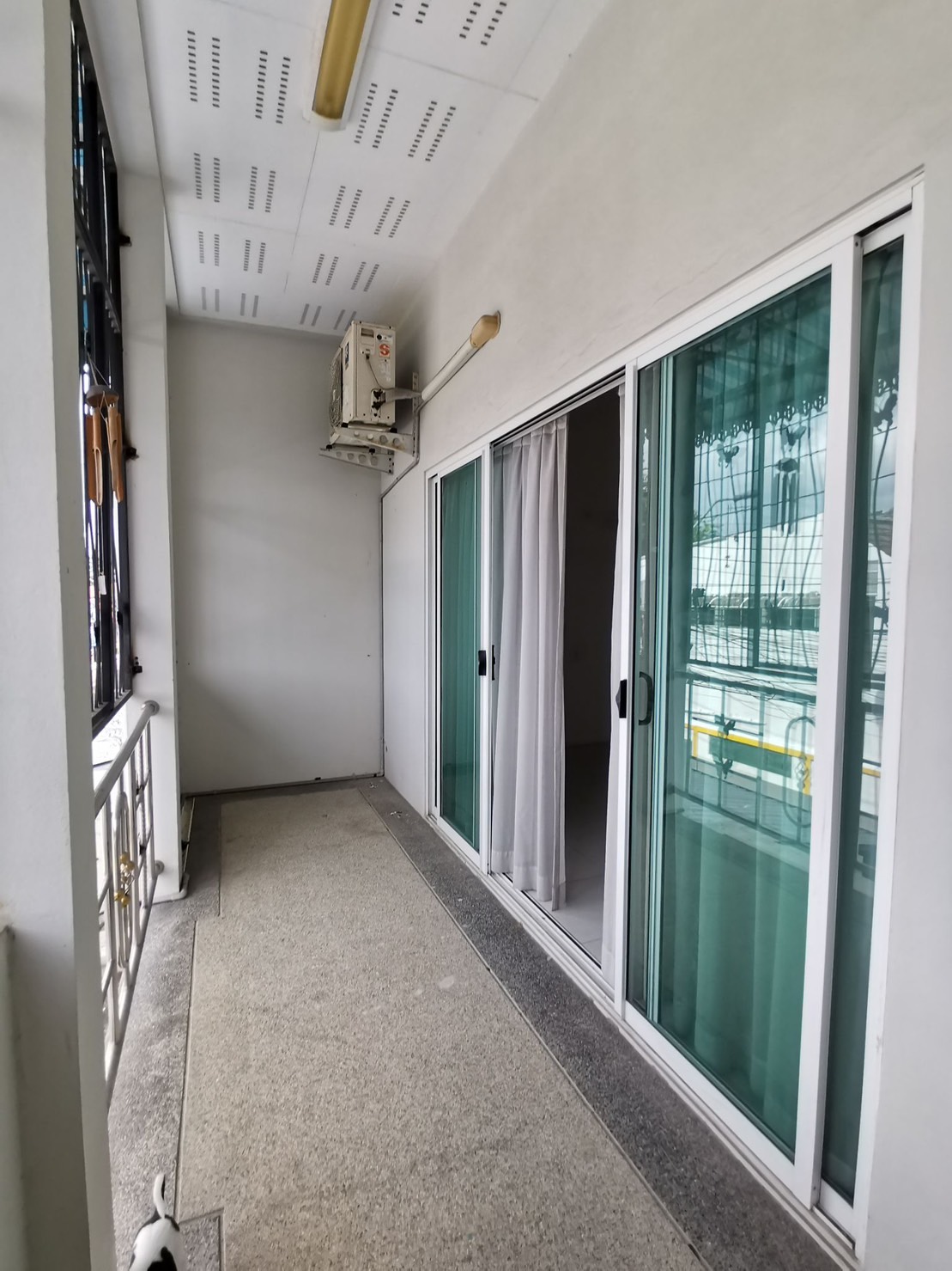 For Sales : Chalong, 2-Storey Commercial Building, 2 Bedrooms 2 Bathrooms