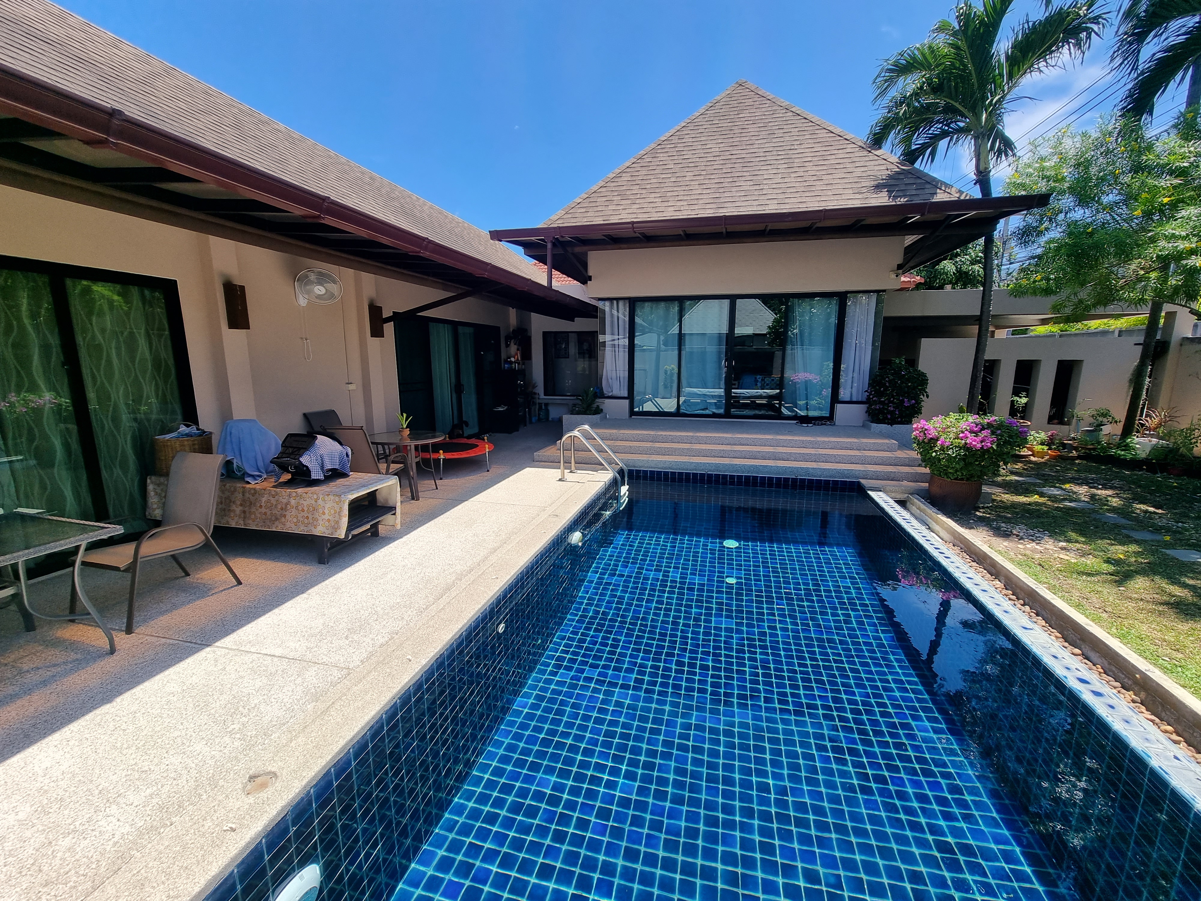 For Sale : Rawai, Thai Bali Pool Villa in Rawai, 2 bedrooms 2 bathrooms